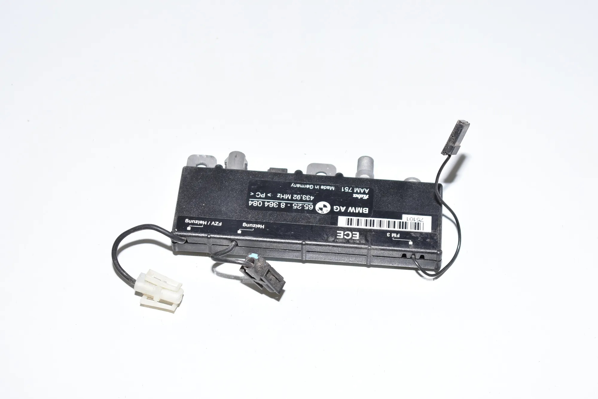 Antenna – OEM 8364084 · BMW 5 (E39) BMW 5 (E39) 530 d 2000 – 2