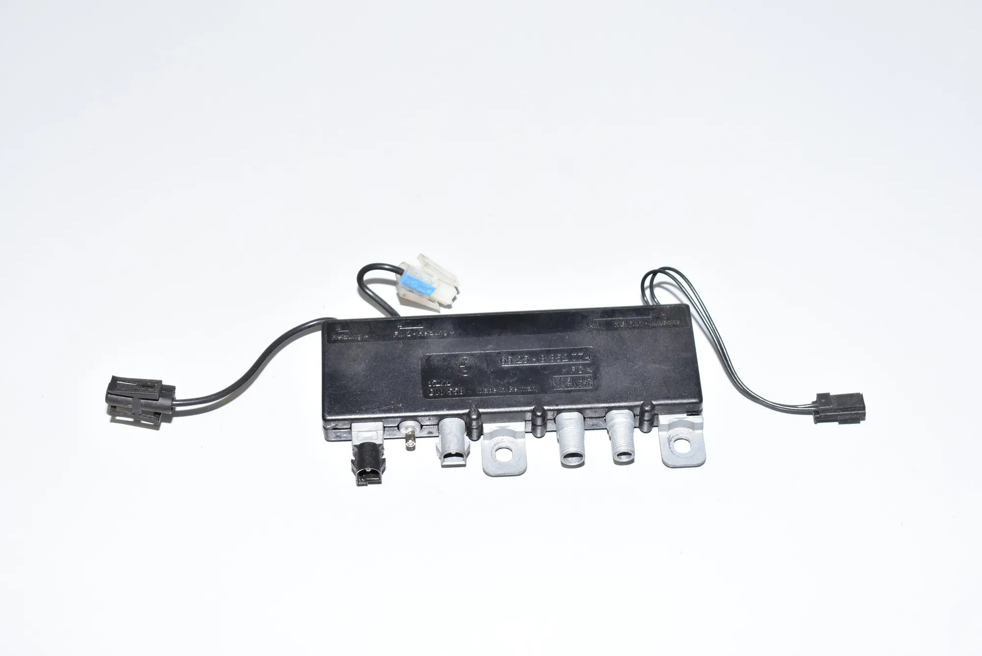 Antenna – OEM 8352774 · BMW 7 (E38) BMW 7 (E38) 730 d 2000