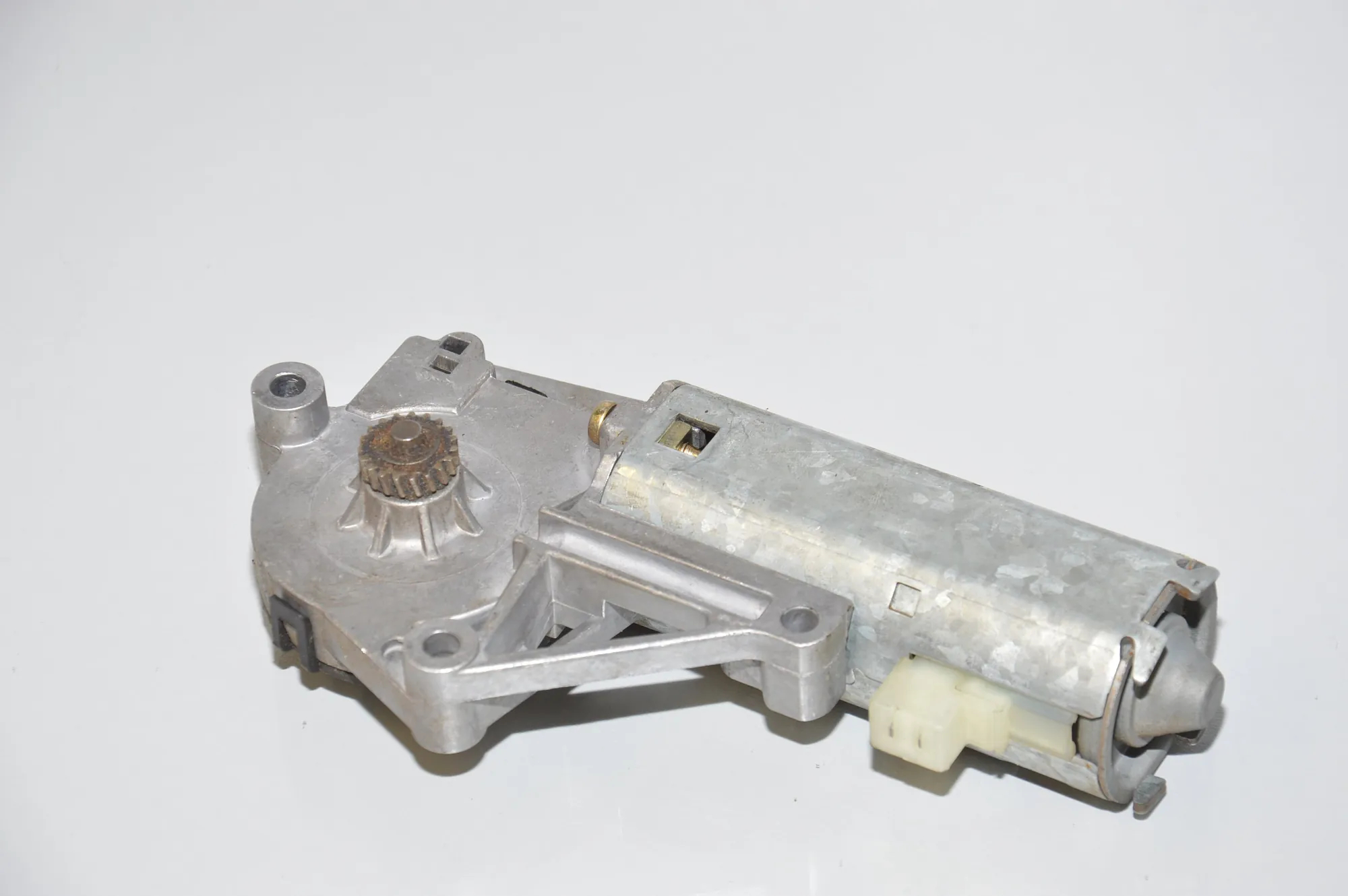 Sunroof Control Module – OEM 1696717 · BMW X5 (E53) BMW X5 (E53) 3.0 d 2004