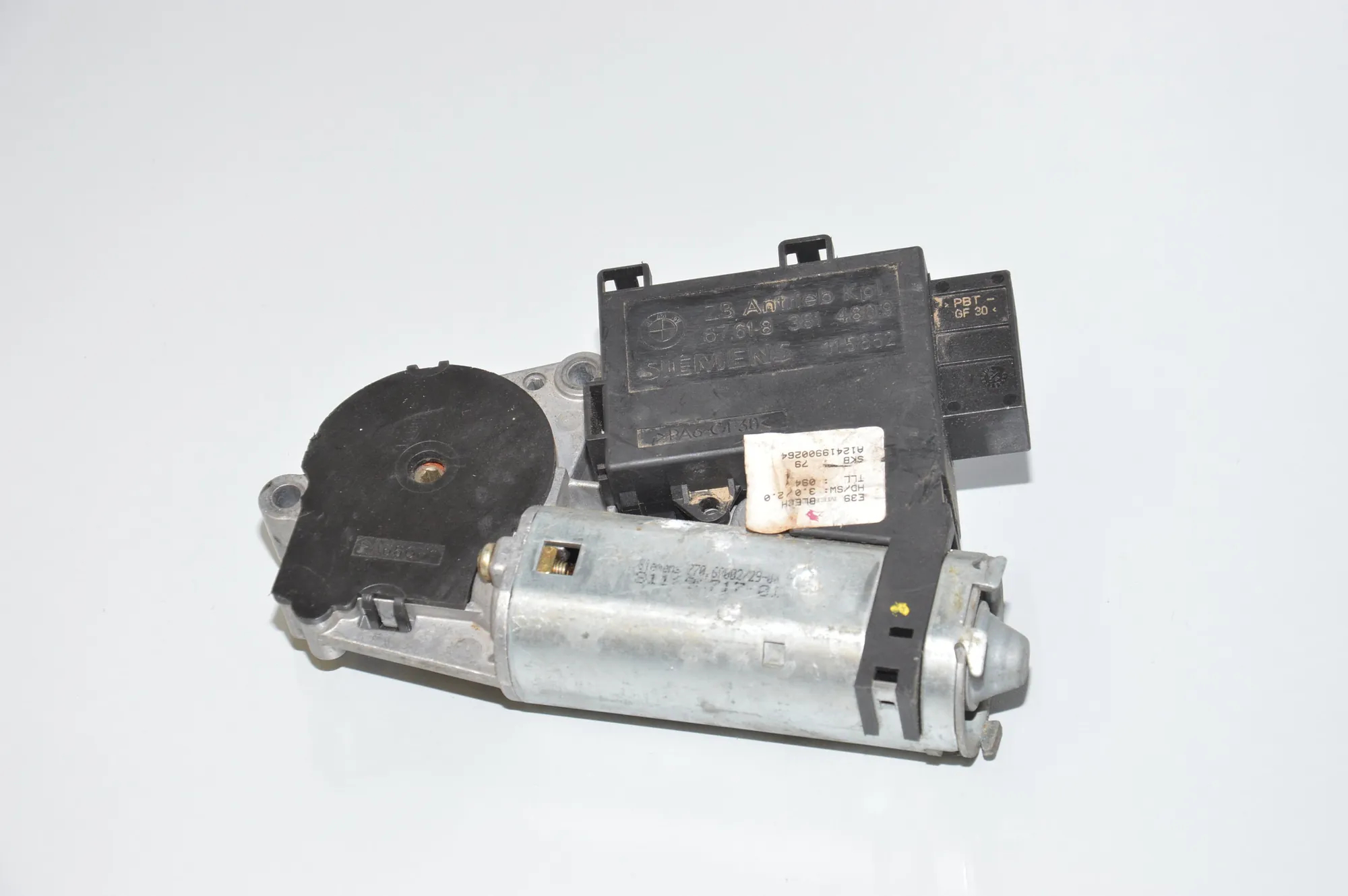 Sunroof Control Module – OEM 8381480 · BMW 5 Touring (E39) BMW 5 Touring (E39) 525 d 2002 – 3