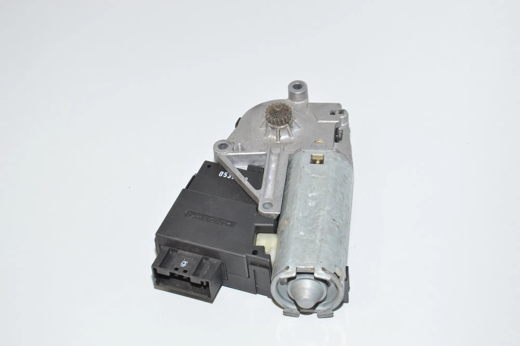 Sunroof Control Module – OEM 8381480 · BMW 5 Touring (E39) BMW 5 Touring (E39) 525 d 2002 – 3
