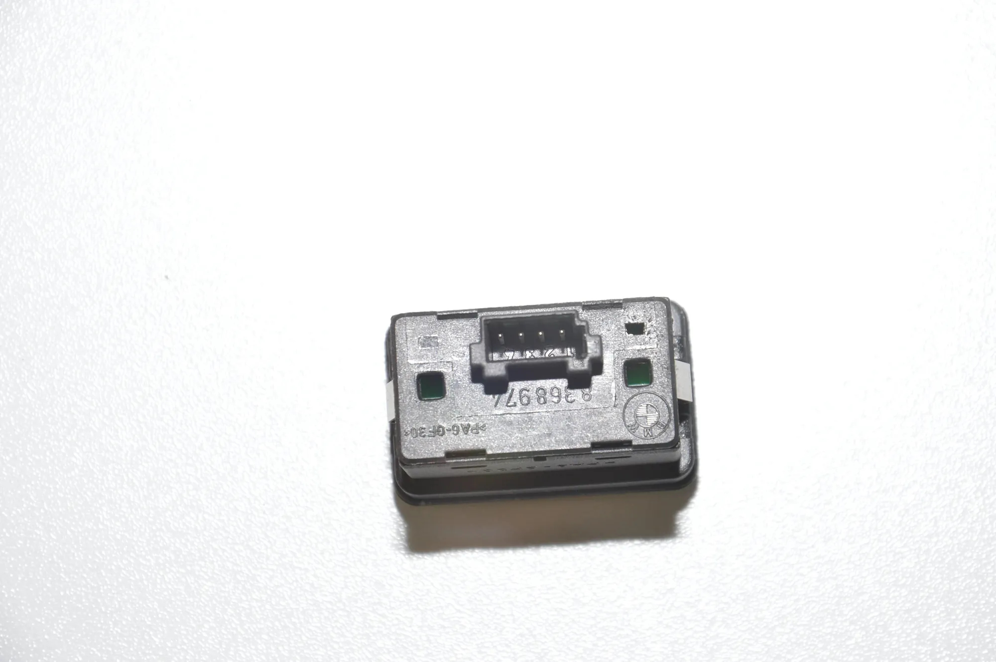Rear Right Door Window Switch – OEM 8368974 · BMW 5 (E39) BMW 5 (E39) 520 d 2000 – 4