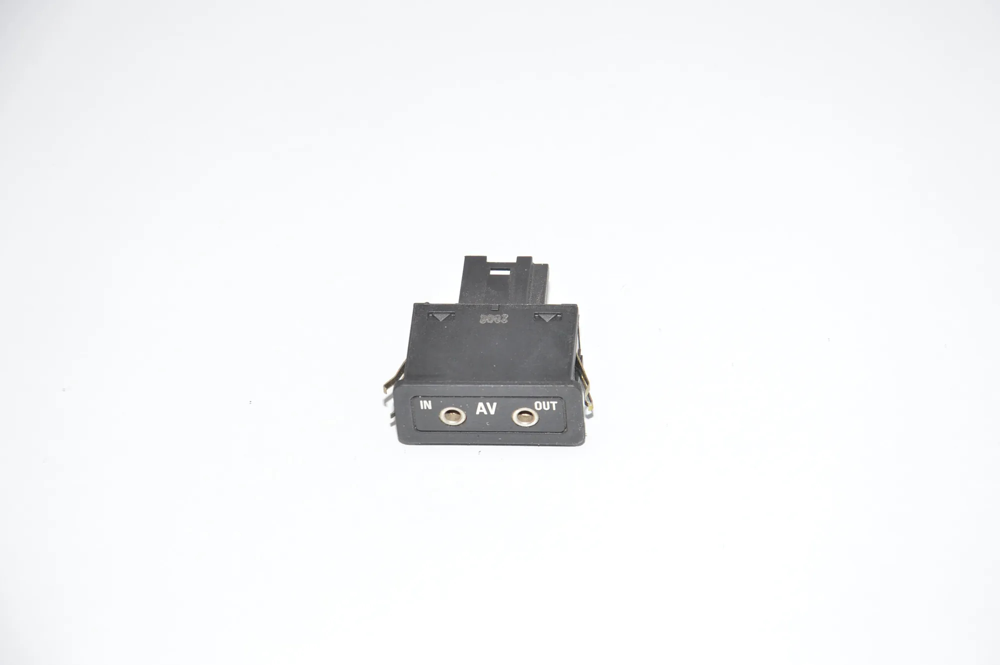 USB/AUX-In Socket Port – OEM 8368346 · BMW X5 (E53) BMW X5 (E53) 3.0 d 2001