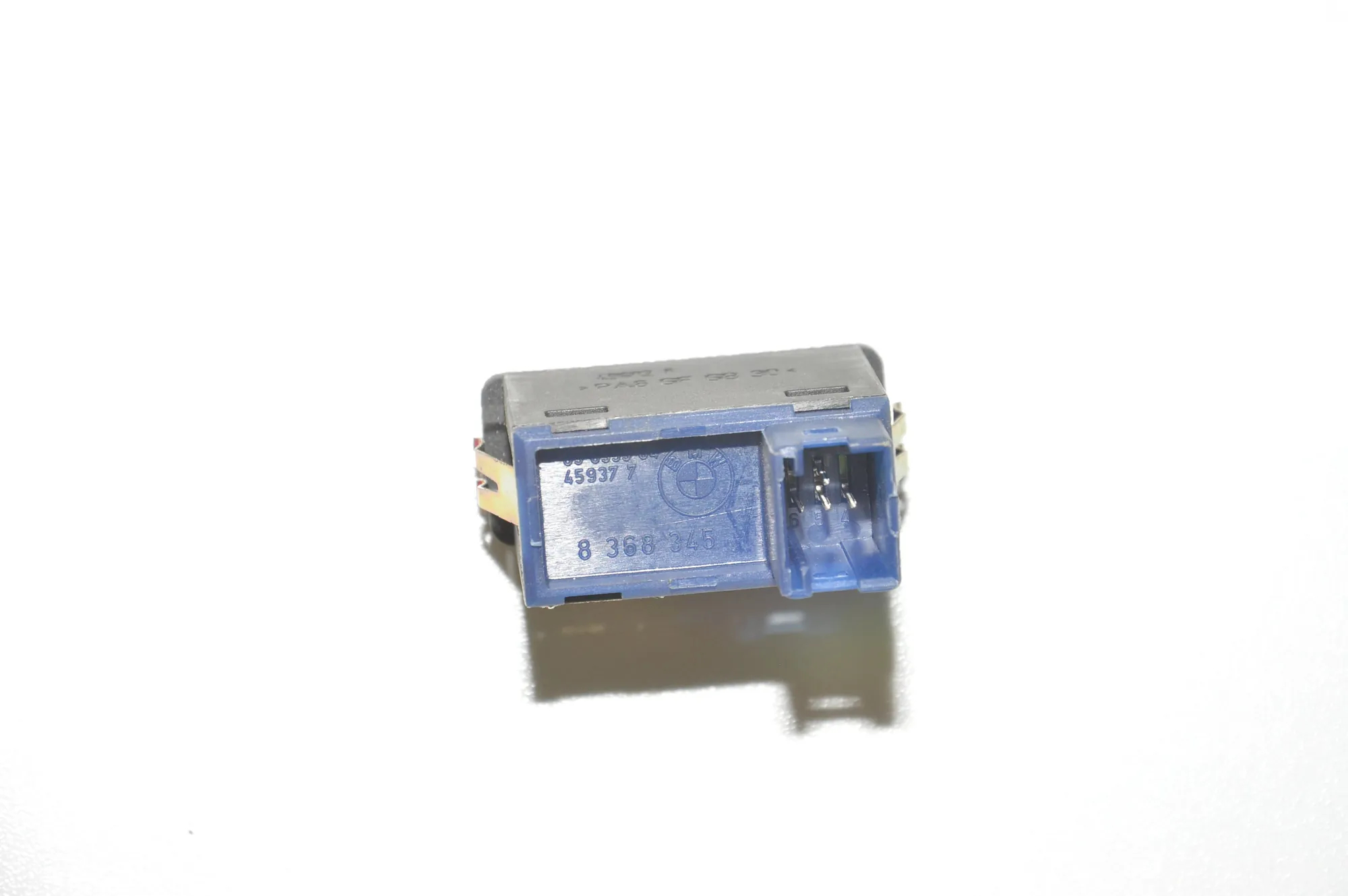 Switches – OEM 8368345 · BMW X5 (E53) BMW X5 (E53) 3.0 d 2001 – 4