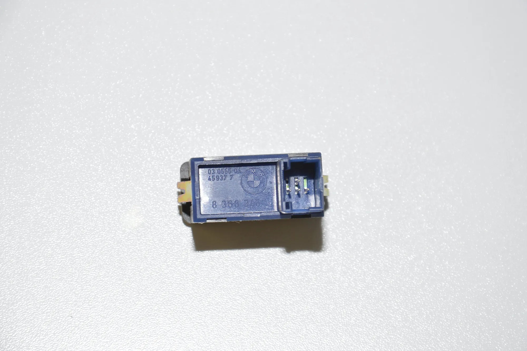 Switches – OEM 8368345 · BMW X5 (E53) BMW X5 (E53) 3.0 d 2001 – 5