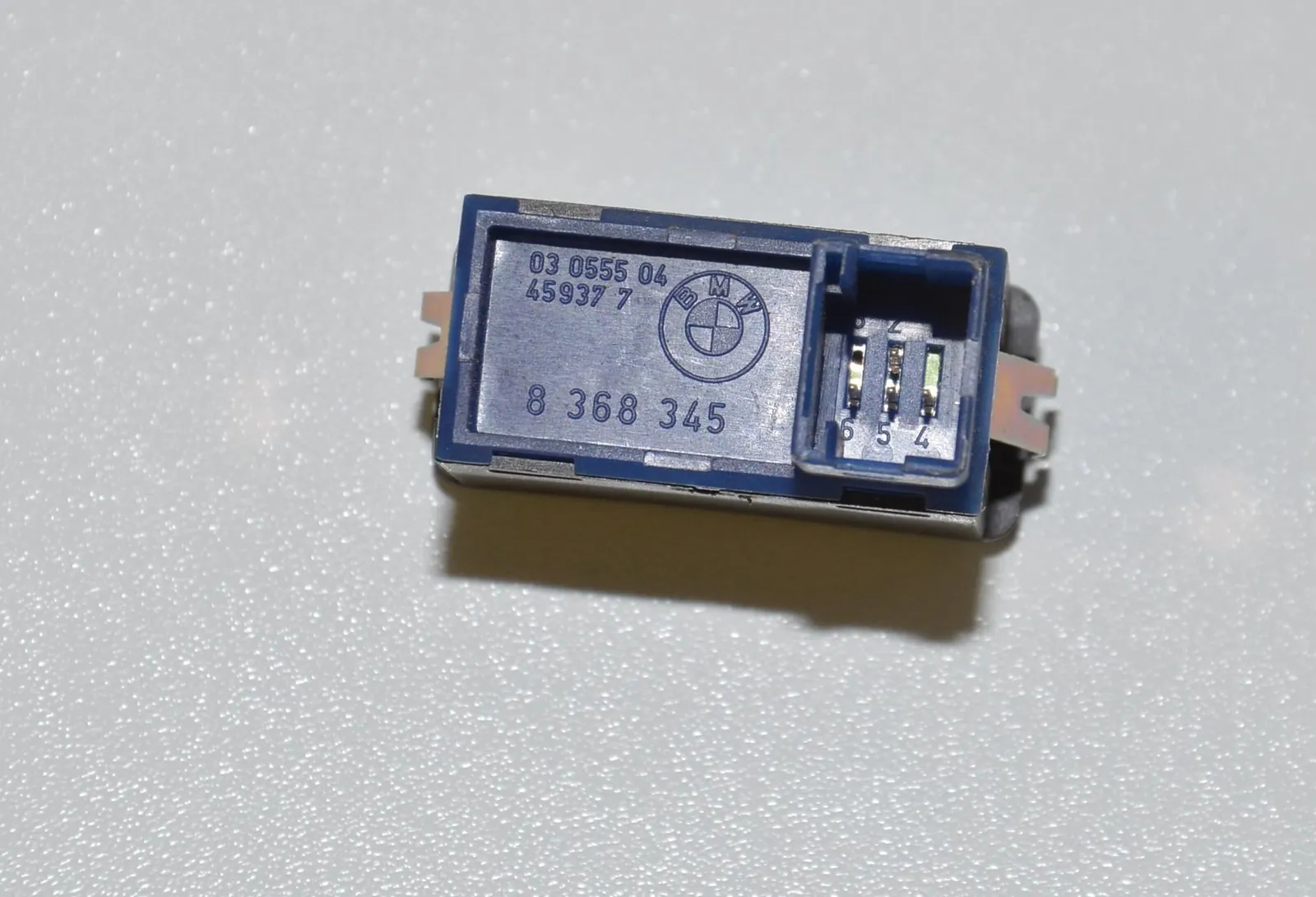Switches – OEM 8368345 · BMW X5 (E53) BMW X5 (E53) 3.0 d 2001 – 4