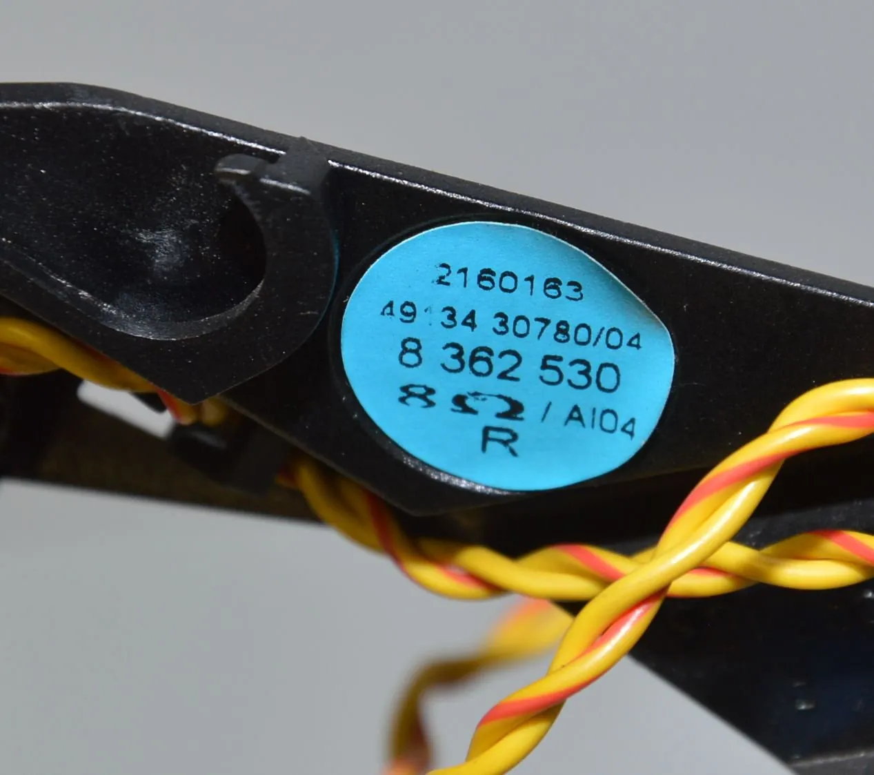 Front Right Door Speaker – OEM 8362530 · BMW 5 (E39) BMW 5 (E39) 520 d 2000 – 5