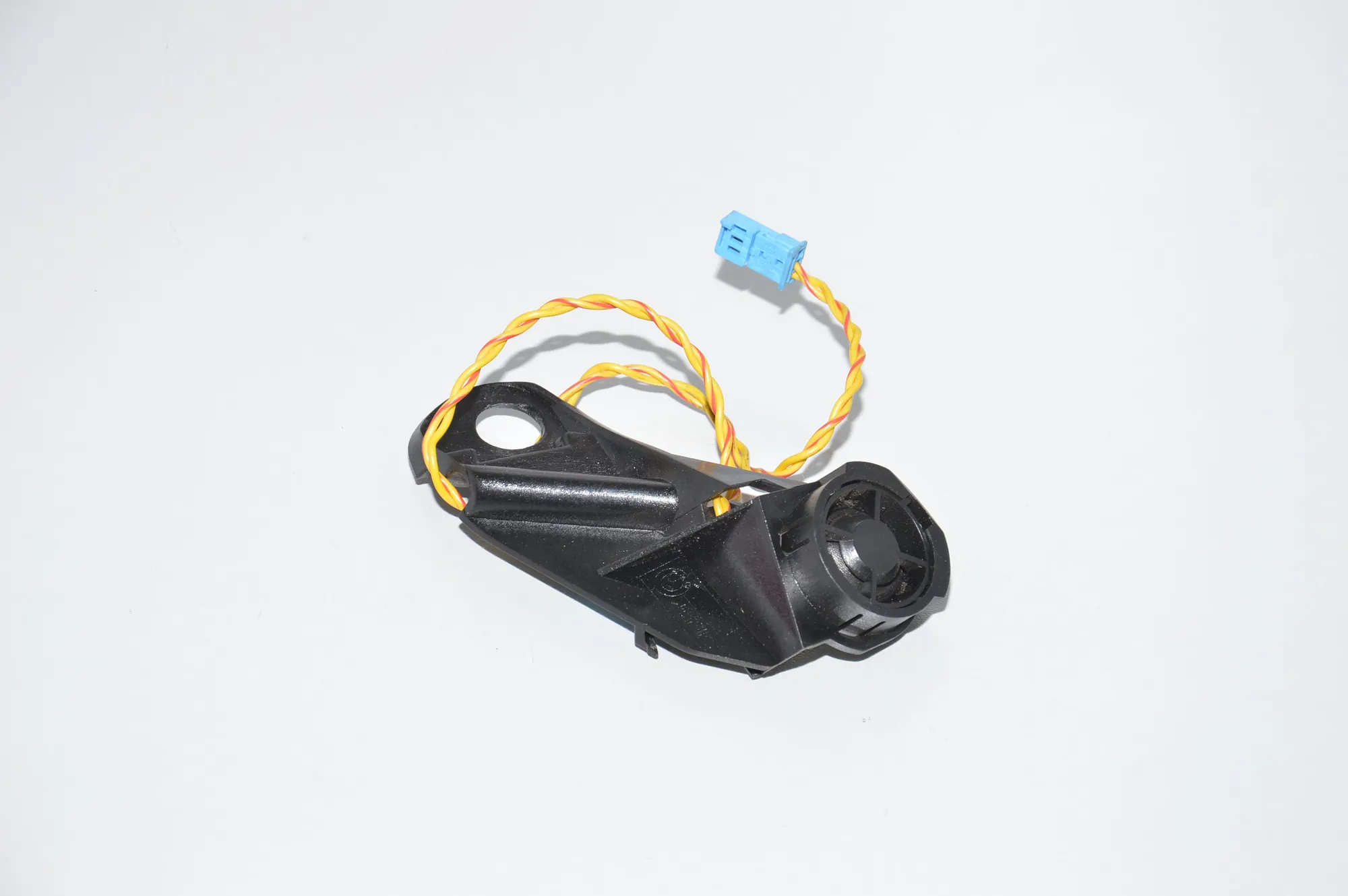 Front Left Door Speaker – OEM 8362529 · BMW 5 (E39) BMW 5 (E39) 520 d 2000 – 2