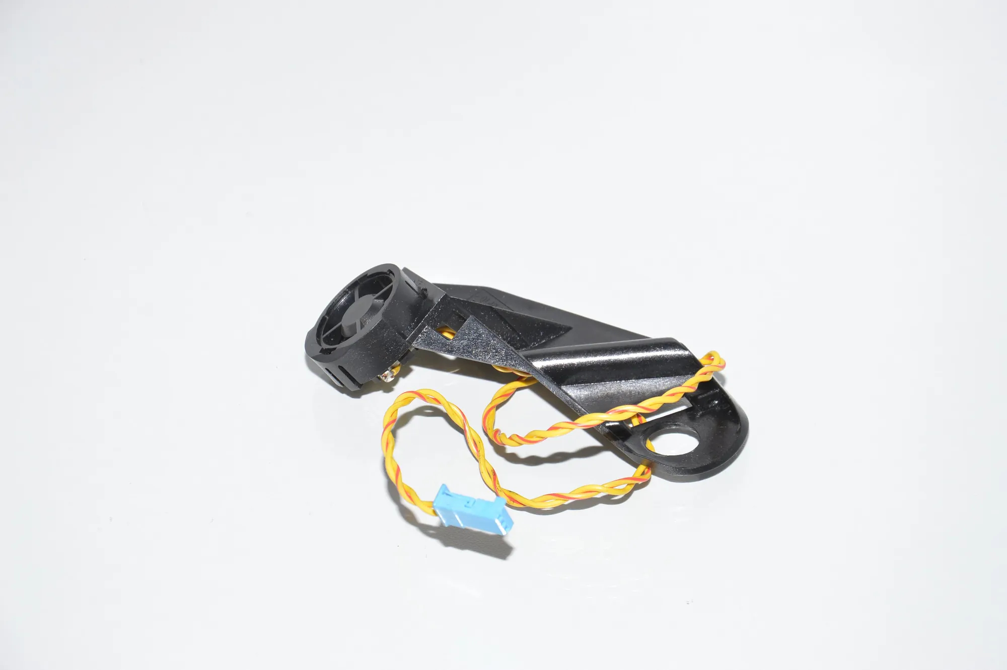 Front Left Door Speaker – OEM 8362529 · BMW 5 (E39) BMW 5 (E39) 520 d 2000