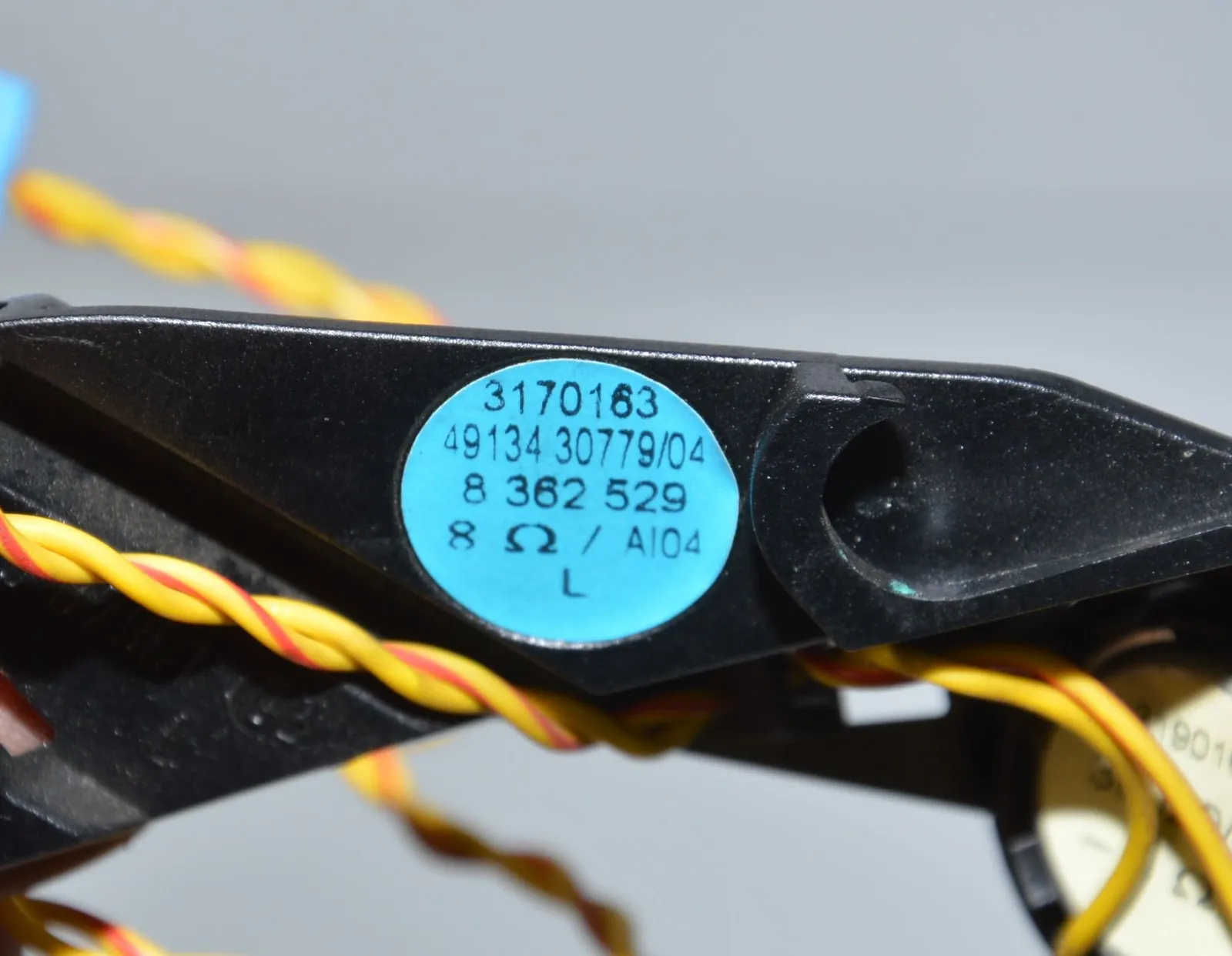 Front Left Door Speaker – OEM 8362529 · BMW 5 (E39) BMW 5 (E39) 520 d 2000 – 5