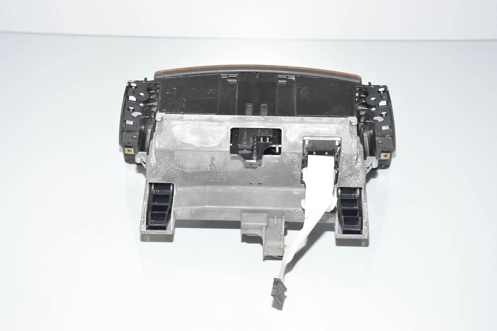 Other Interior Parts – OEM 7032886 · BMW 7 (E65, E66, E67) BMW 7 (E65, E66, E67) 730 Ld 2007 – 7