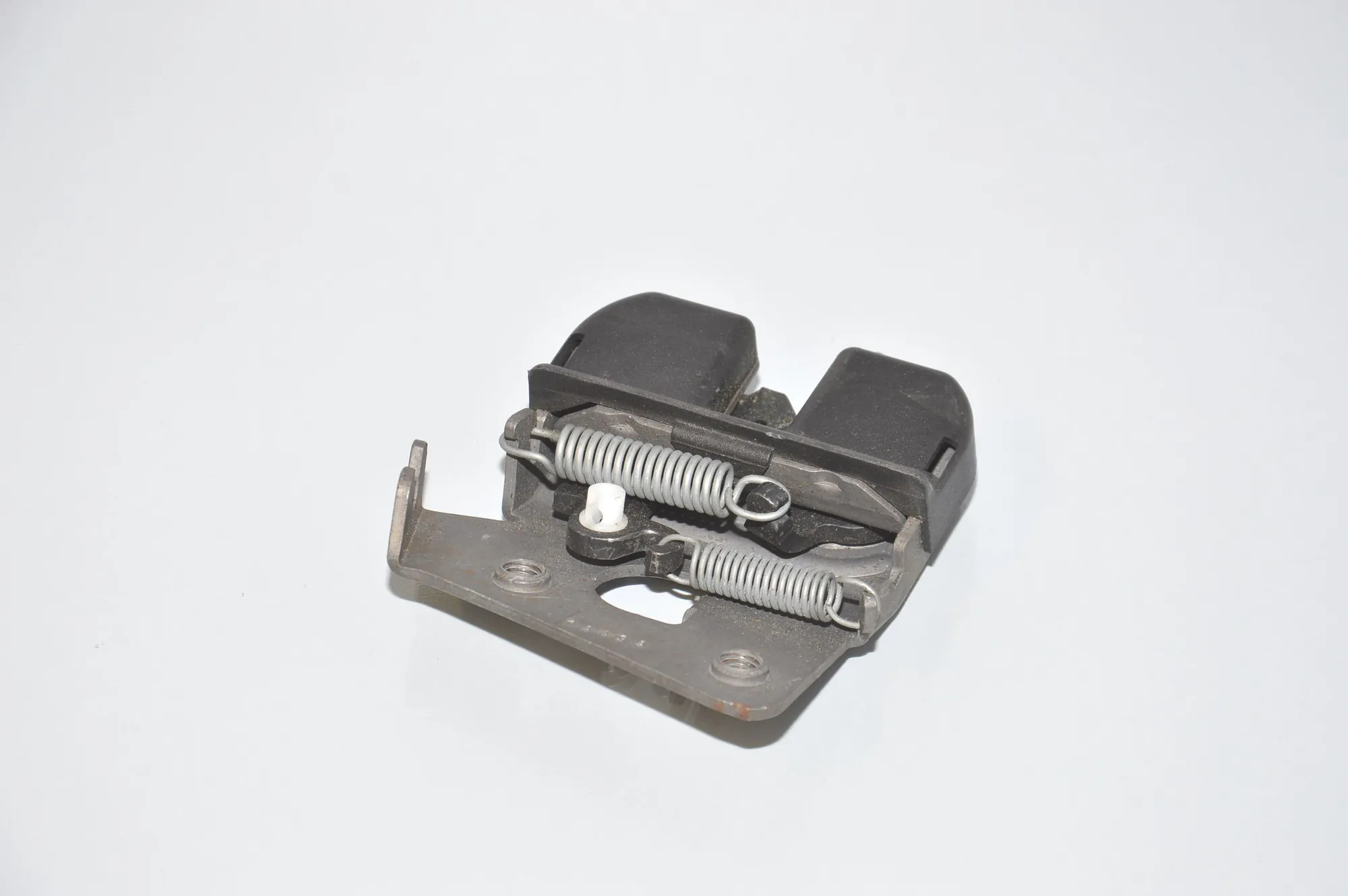 Other Interior Parts – OEM 7112863 · BMW 5 (E60) BMW 5 (E60) 520 d 2005 – 2