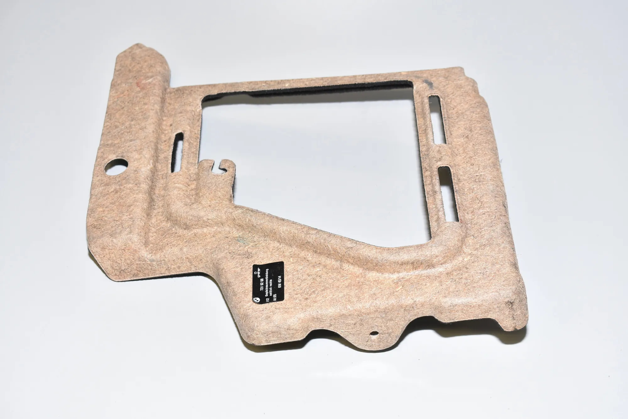Right Side Trunk Trim – OEM 7316268 · BMW i8 (I12) BMW i8 (I12) hybrid 2016
