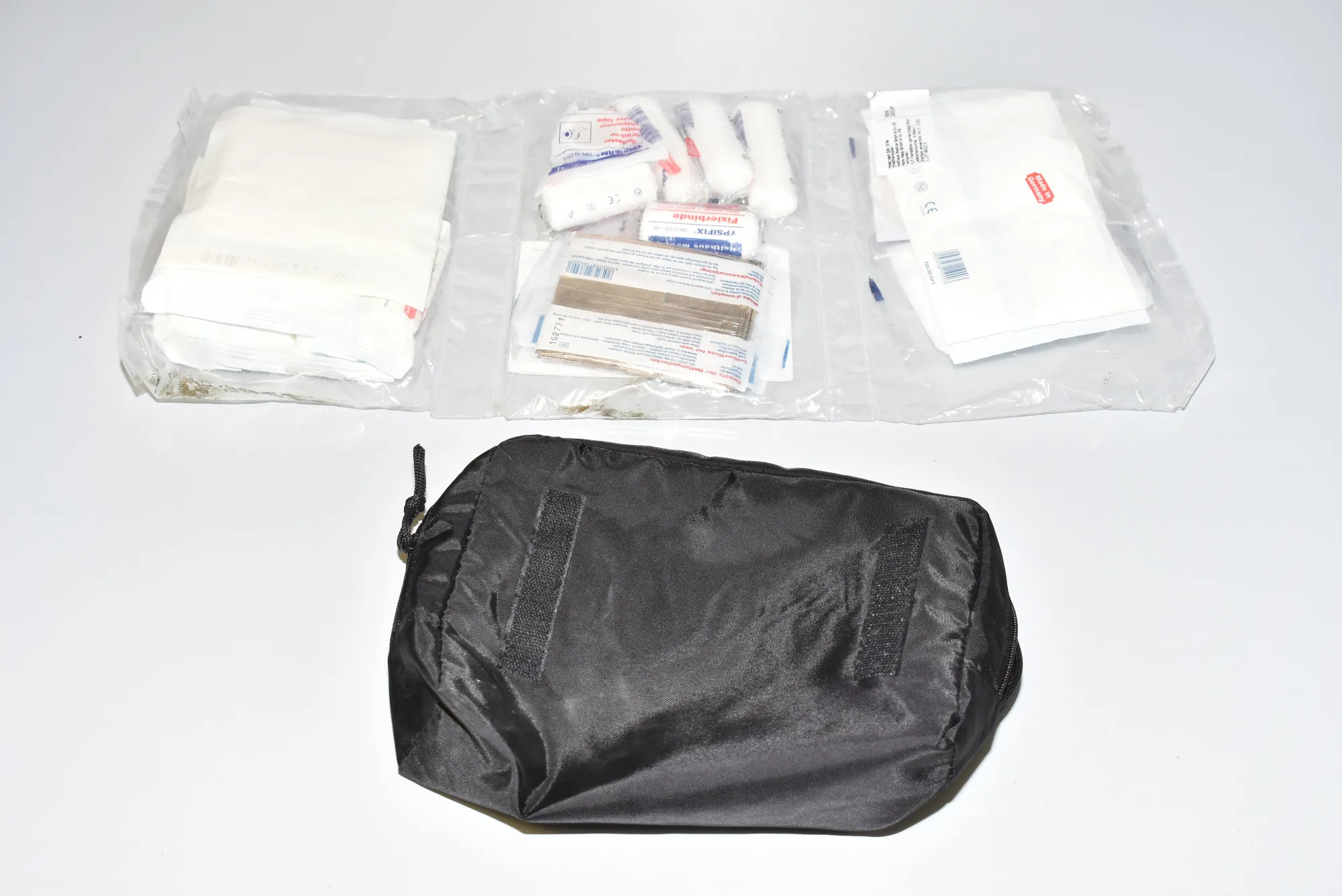 First Aid Kit – OEM 7263439 · BMW i8 (I12) BMW i8 (I12) hybrid 2016 – 3