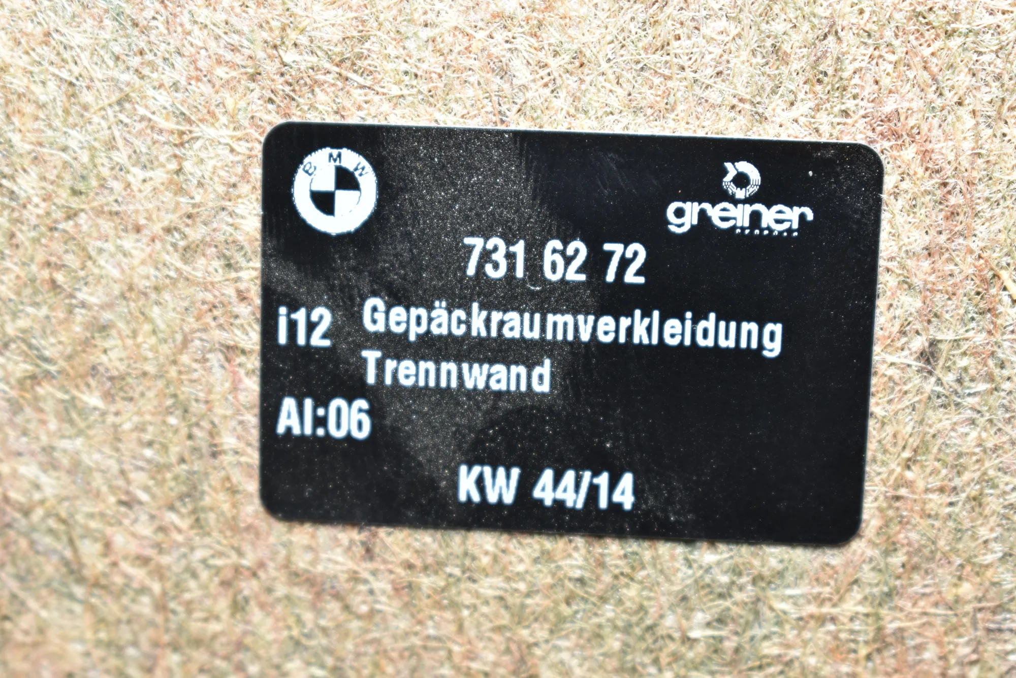 Trunk Boot Trim – OEM 7316272 · BMW i8 (I12) BMW i8 (I12) hybrid 2016 – 4