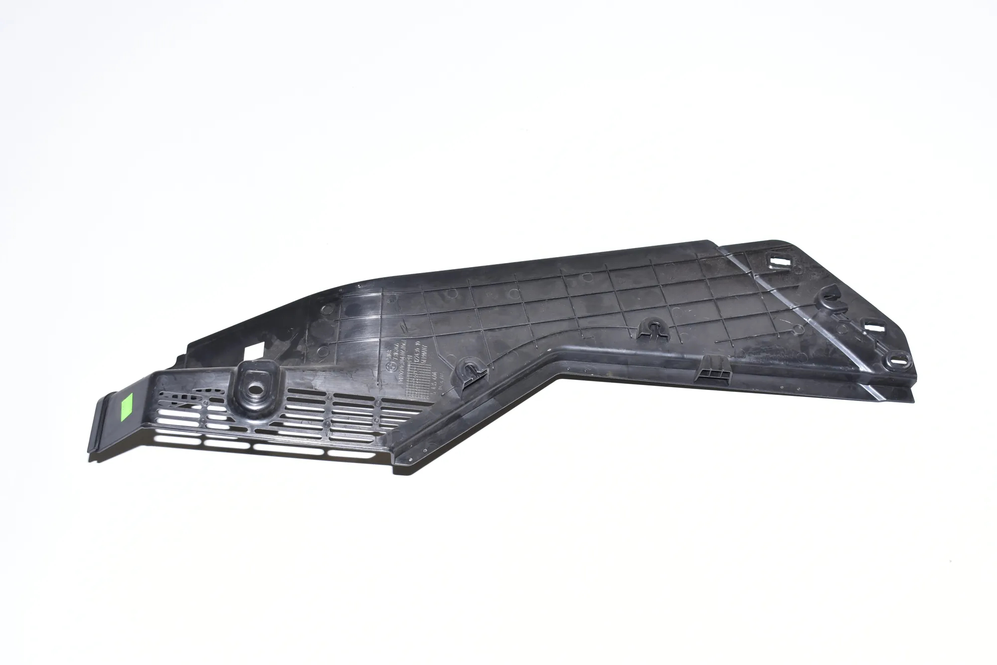 Right Side Trunk Trim – OEM 7316266 · BMW i8 (I12) BMW i8 (I12) hybrid 2016 – 3