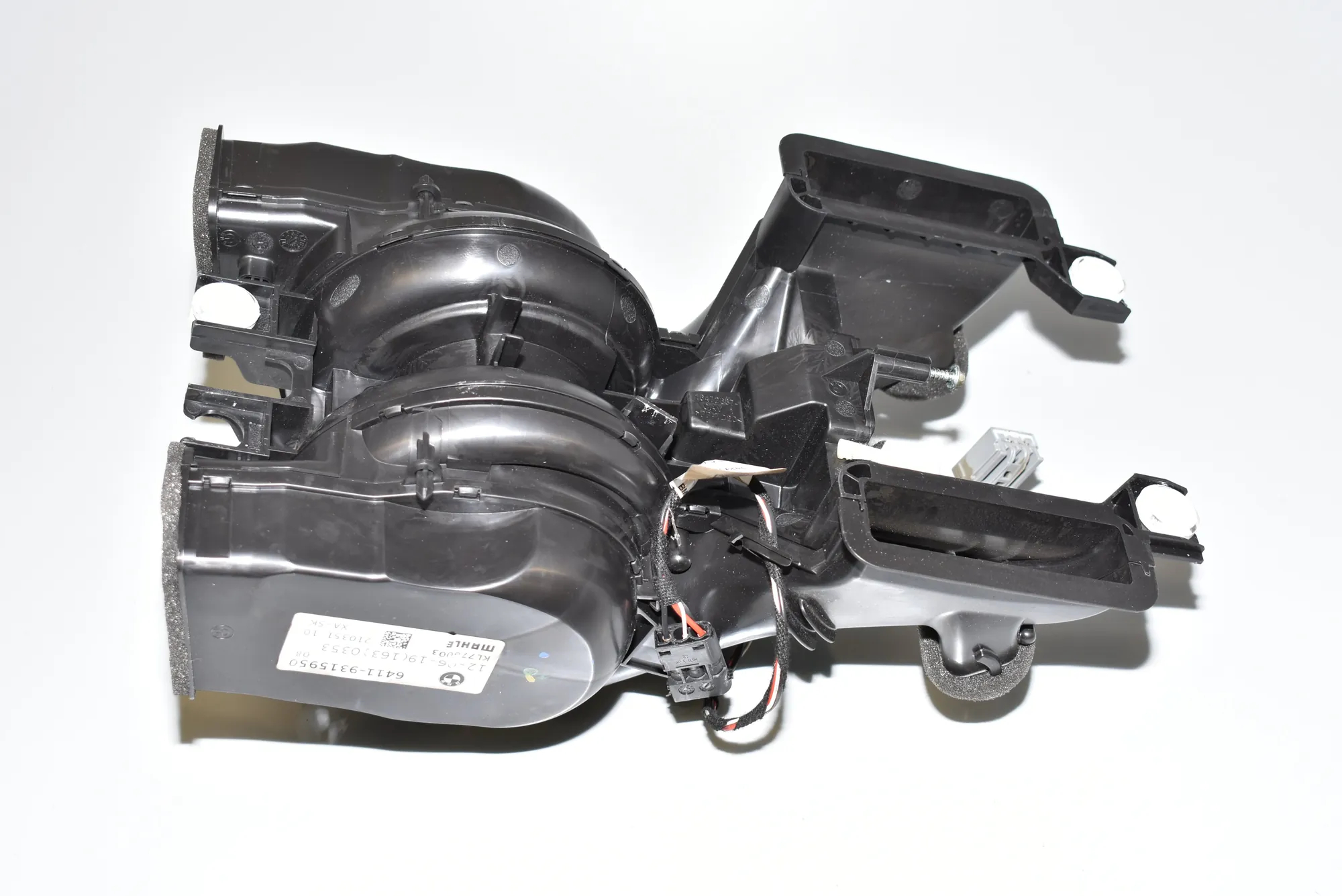 Heater Blower Fan – OEM 9315950 · BMW F90 (2017 - -) (G30, F90) M5 2019 – 2