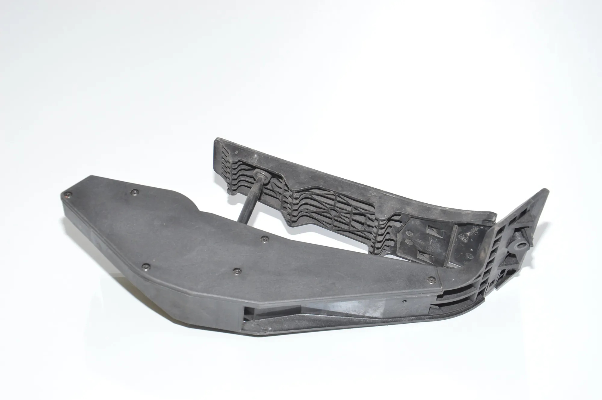 Throttle Pedal – OEM 6772645 · BMW 3 (E90) BMW 3 (E90) 330 xd 2006 – 4
