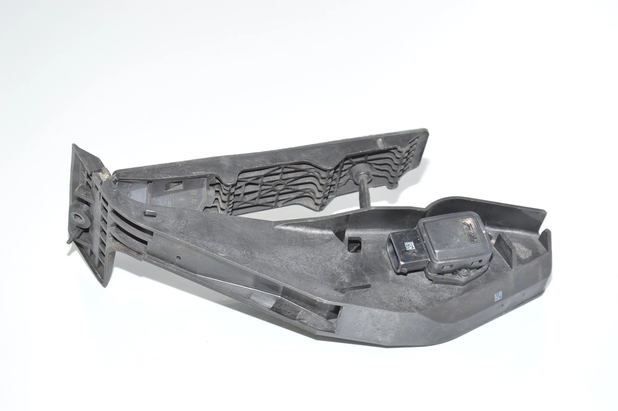 Throttle Pedal – OEM 6772645 · BMW 3 (E90) BMW 3 (E90) 330 xd 2006 – 3