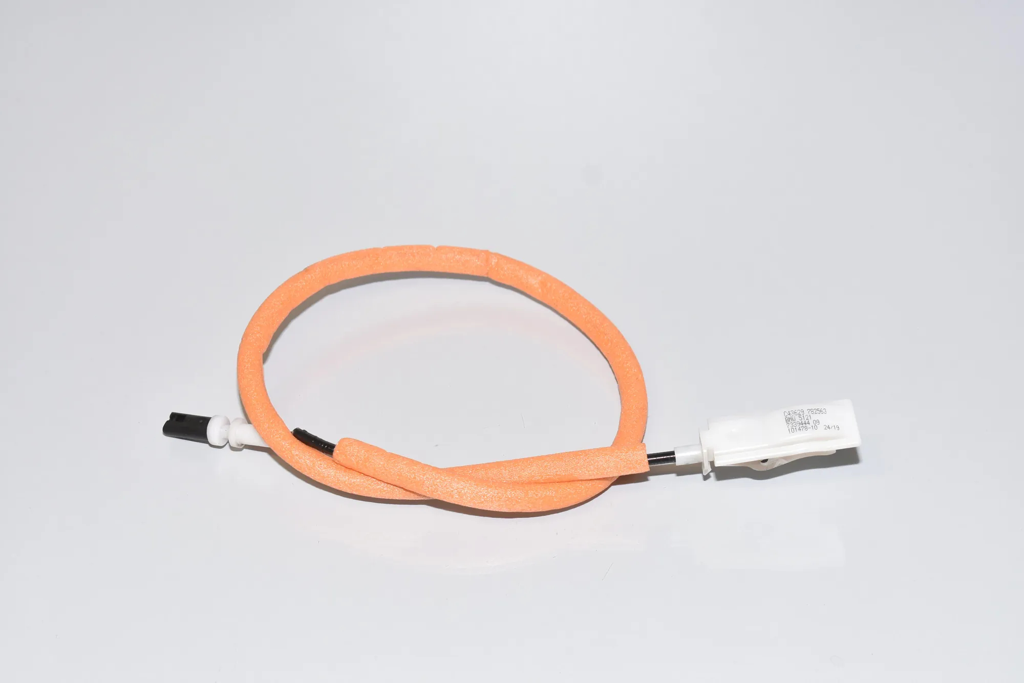 Door Lock Cable – OEM 7339444 · BMW F90 (2017 - -) (G30, F90) M5 2019
