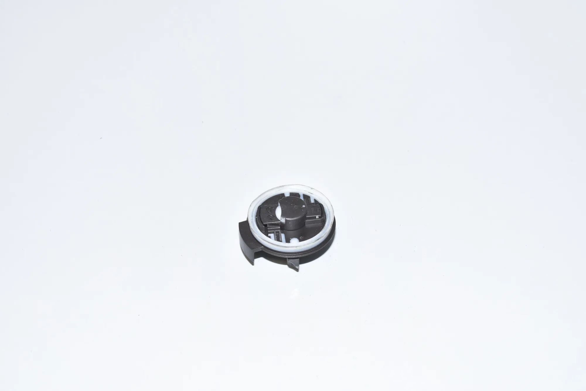 Front Right Impact Sensor – OEM 9279391 · BMW F90 (2017 - -) (G30, F90) M5 2019 – 2