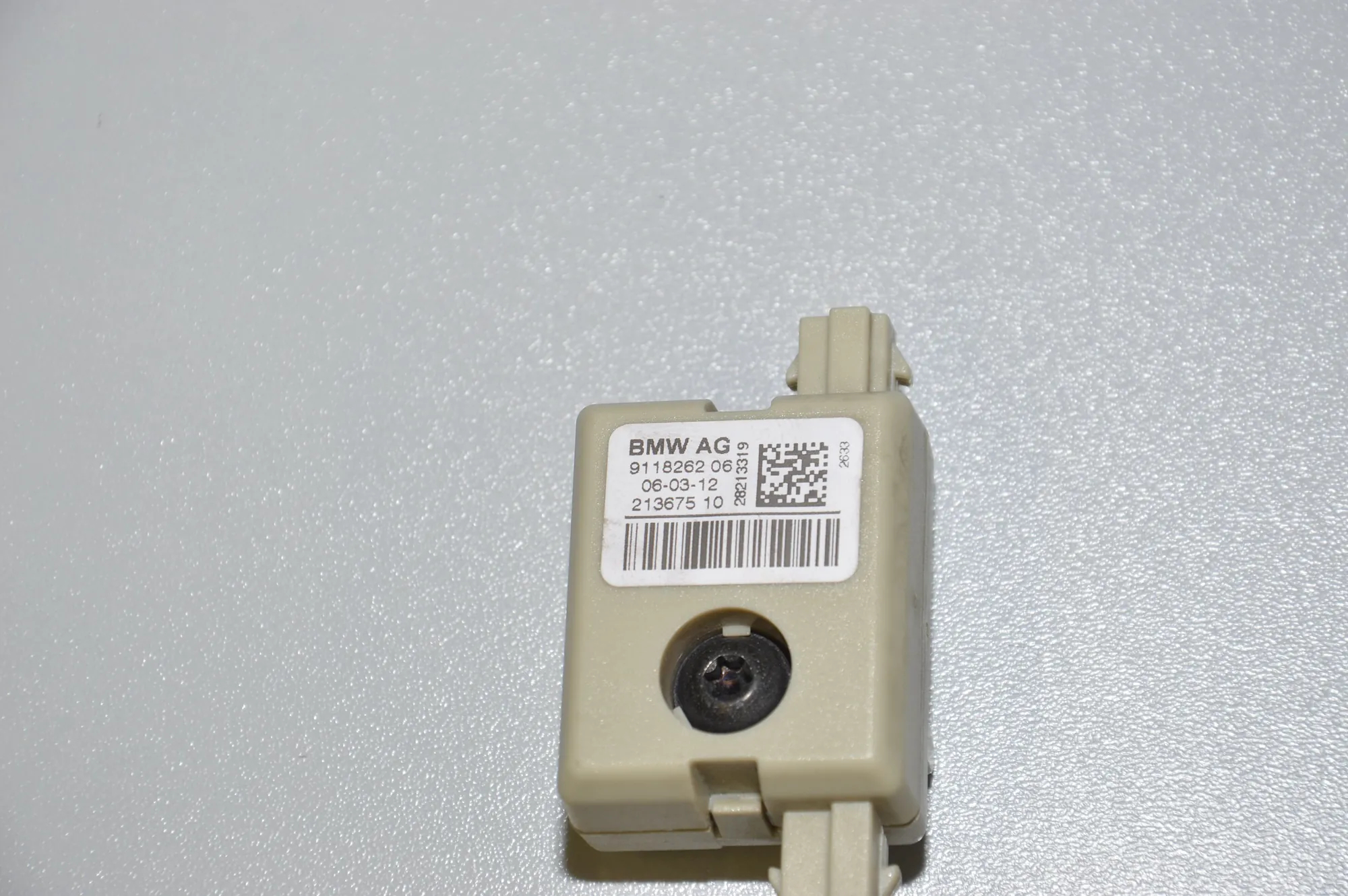 Antenna – OEM 9118262 · BMW 5 (F10) M5 2012 – 5