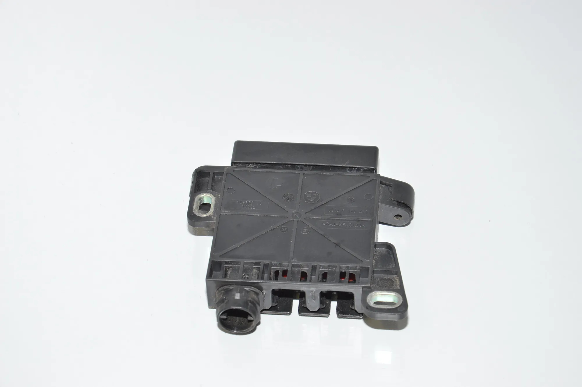 Power Distribution Unit – OEM 9153418 · BMW 5 (F10) M5 2012 – 4