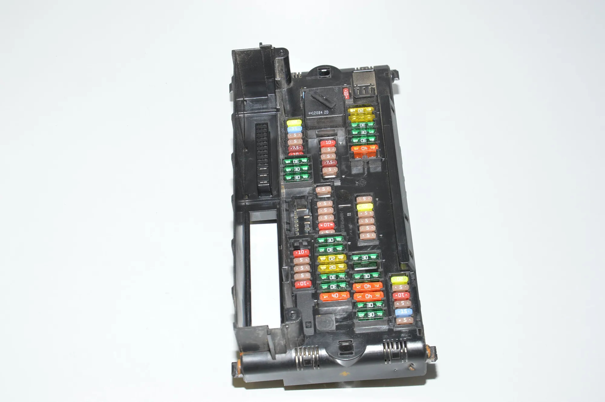Fuse Box – OEM 9252815 · BMW 5 (F10) M5 2012 – 2