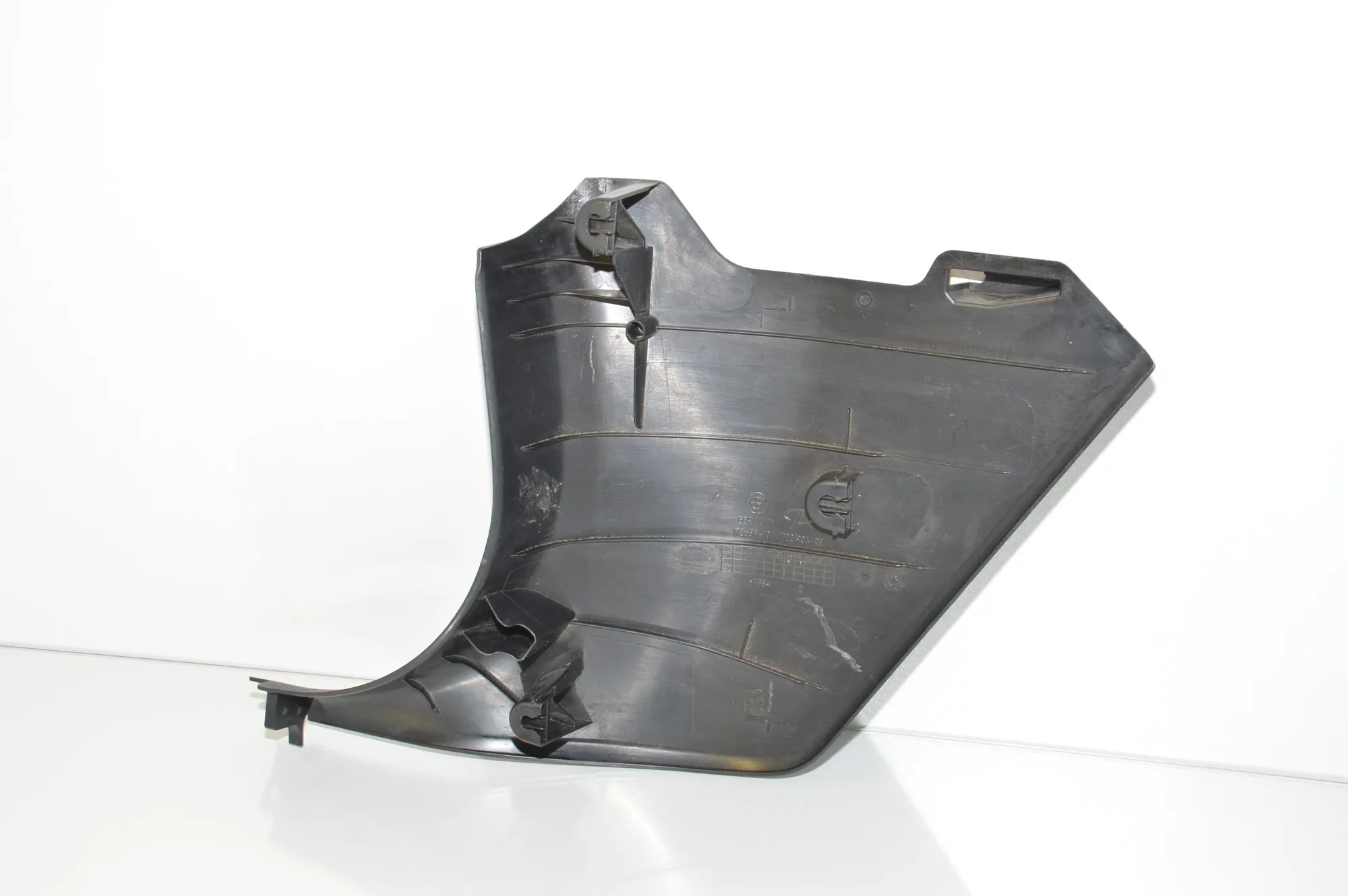Front Right Interior Step Trim – OEM 7221904 · BMW 5 (F10) M5 2012 – 3