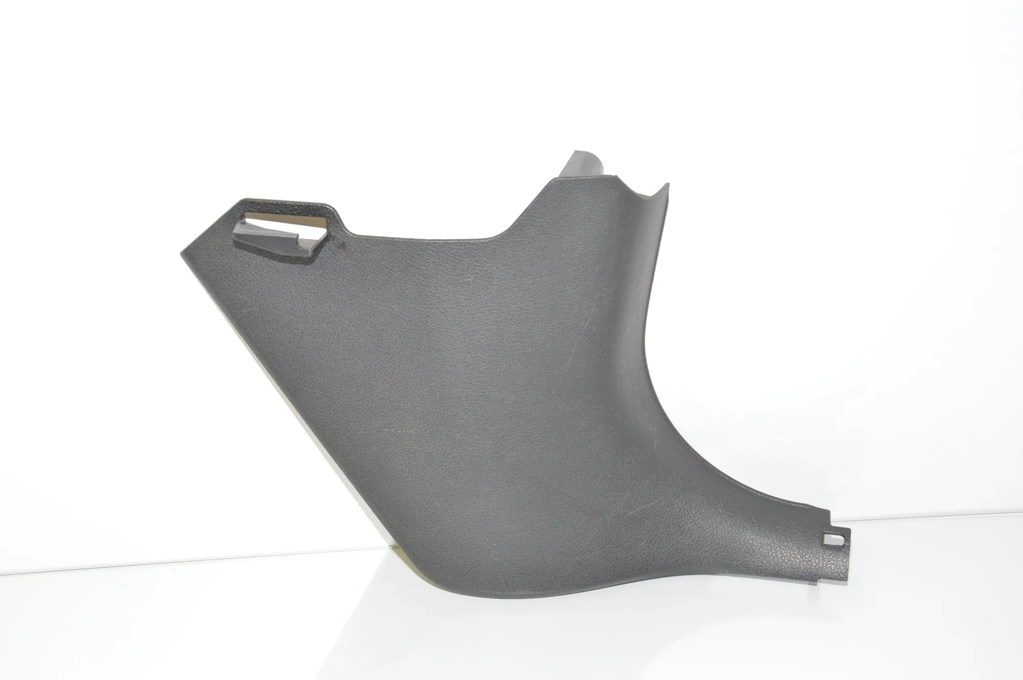 Front Right Interior Step Trim – OEM 7221904 · BMW 5 (F10) M5 2012 – 2