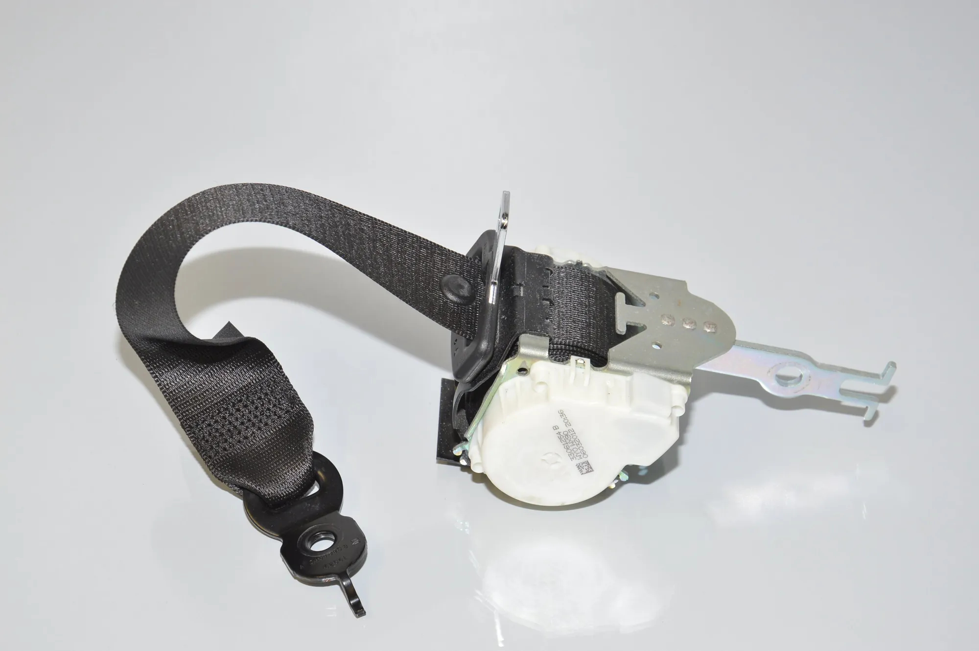 Rear Right Seatbelt – OEM 9163237 · BMW 5 (F10) M5 2012 – 4