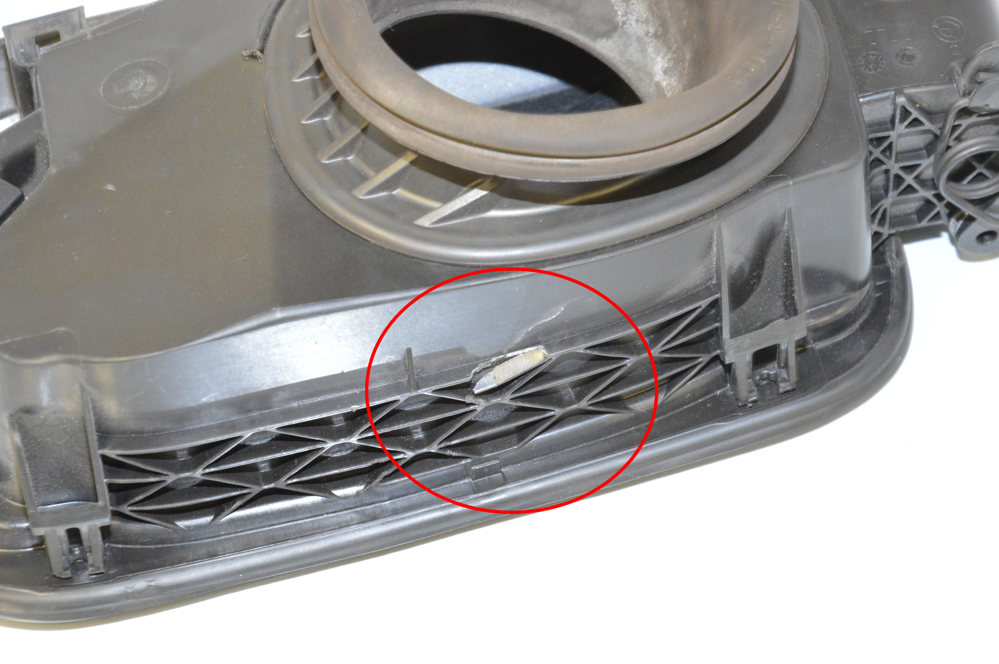 Fuel Tank Flap Cap – OEM 7218336 · BMW 5 (F10) M5 2012 – 3