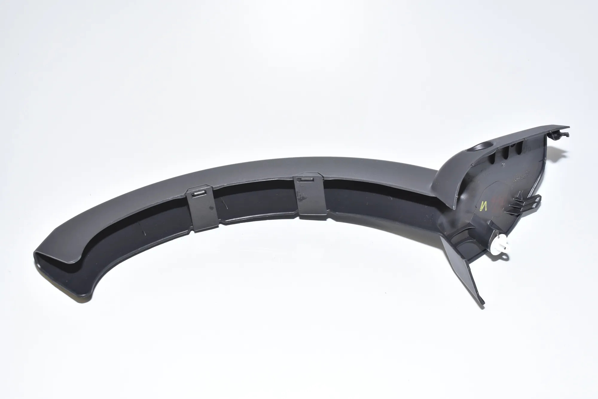 Hinge Trim – OEM 7383563 · BMW F90 (2017 - -) (G30, F90) M5 2019 – 2