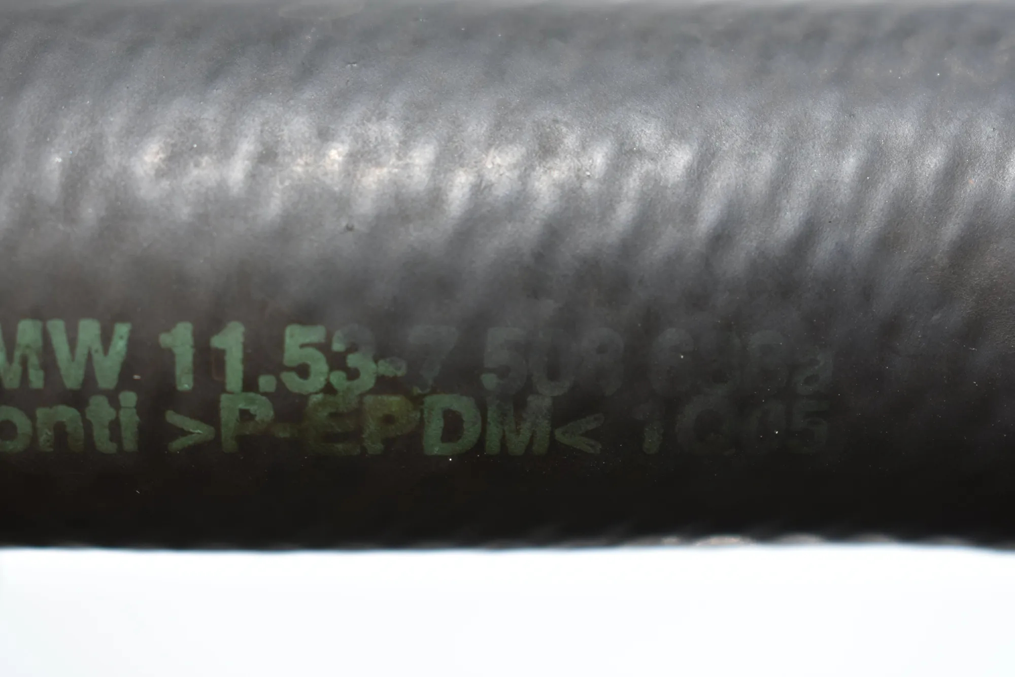 Coolant Hose Pipe – OEM 7508688 · BMW X5 (E53) BMW X5 (E53) 3.0 i 2003 – 3