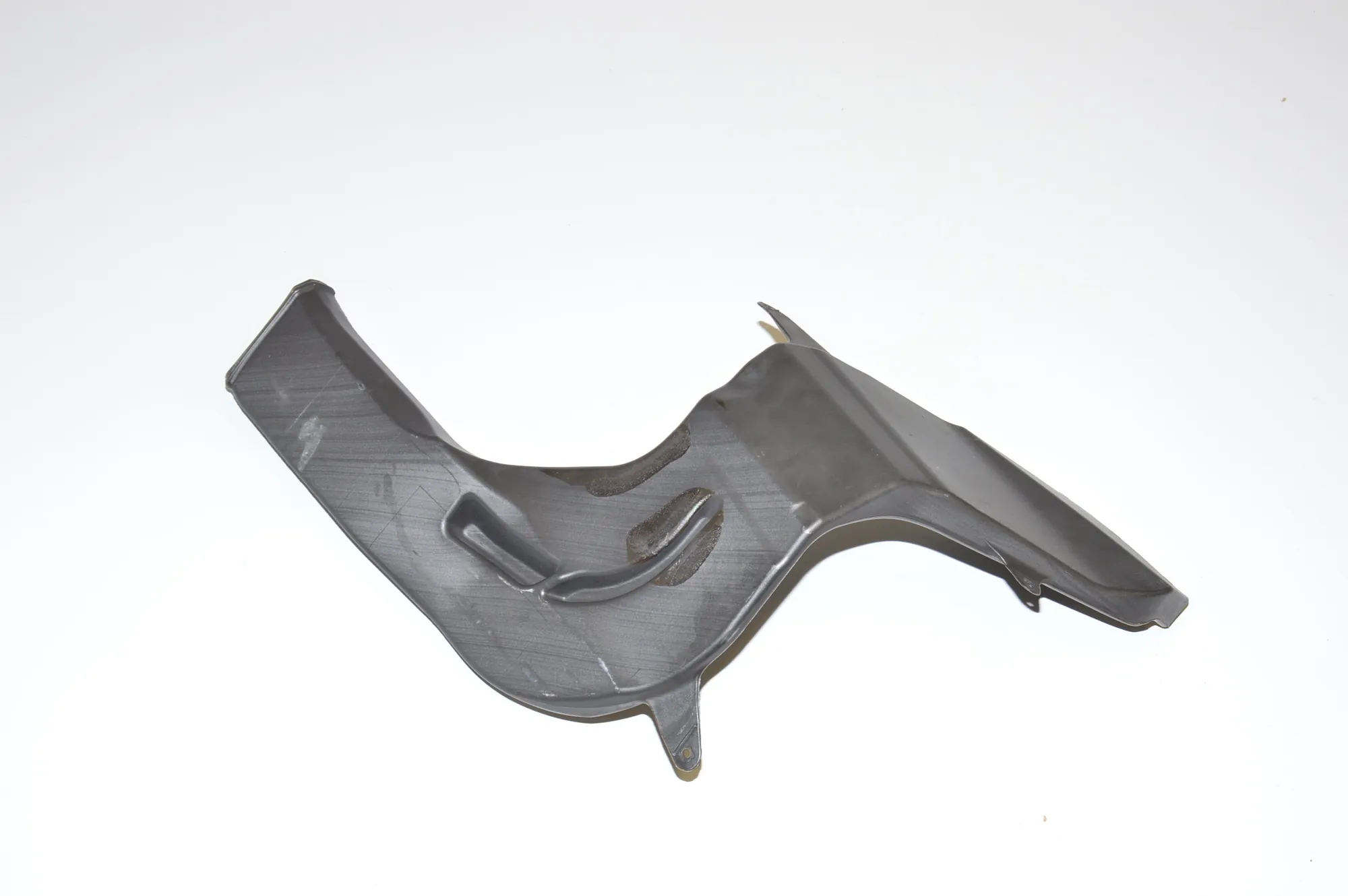 Other Body Parts – OEM 9113013 · BMW 5 (F10) M5 2012 – 3