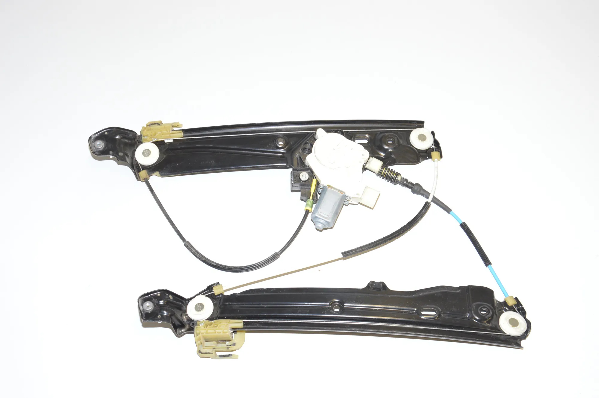 Front Left Door Window Regulator – OEM 7182131 · BMW 5 (F10) M5 2012