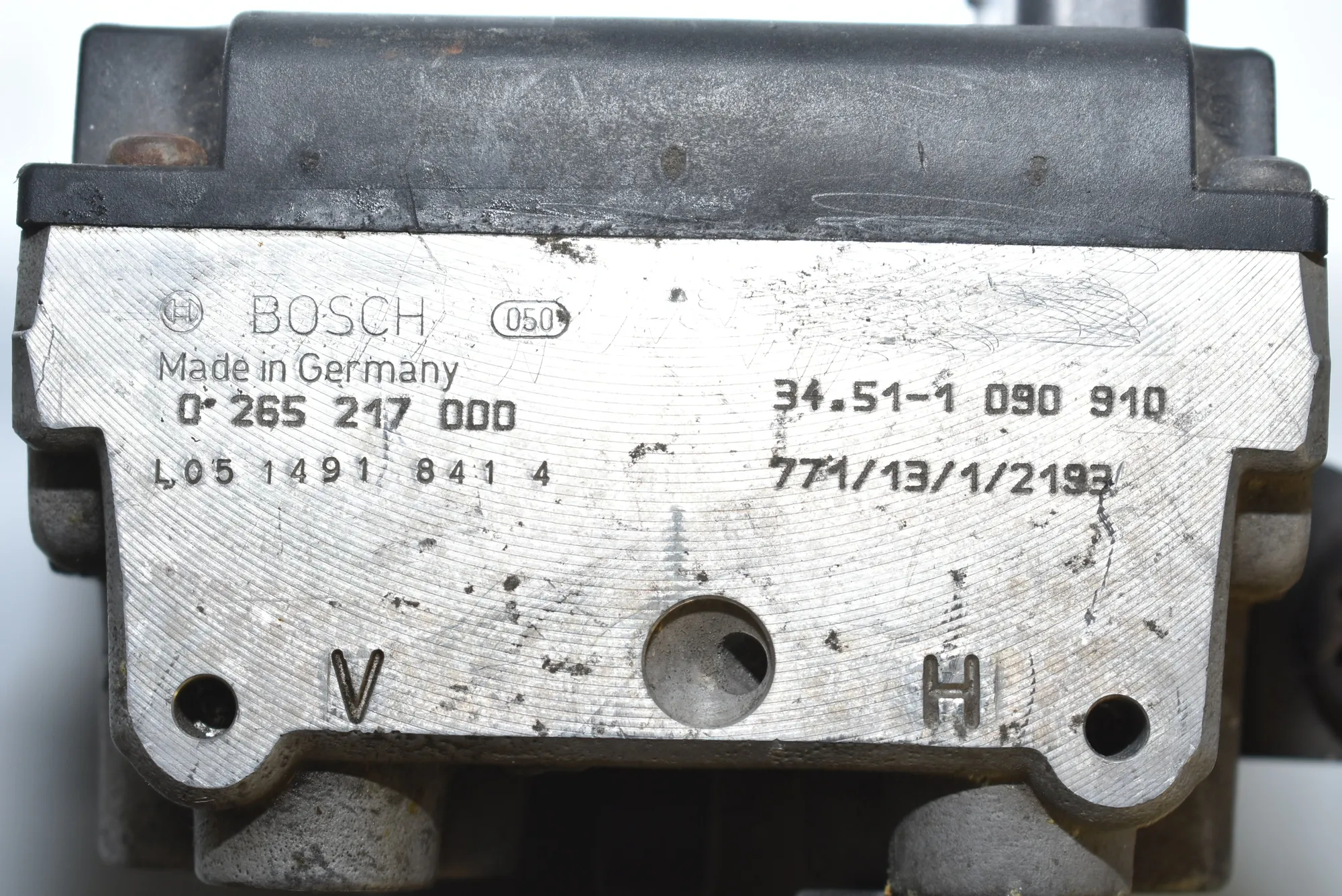ABS Pump – OEM 1090910 · BMW 5 (E39) BMW 5 (E39) 525 i 2000 – 5