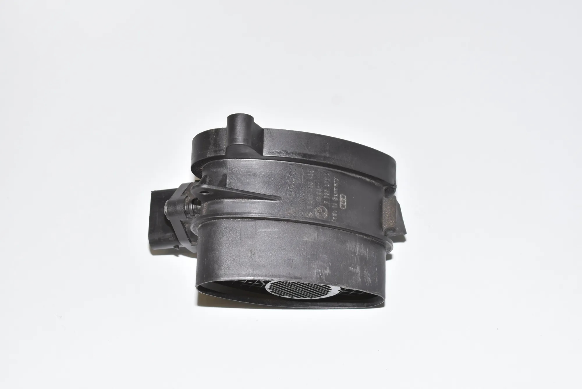 Mass Air Flow Sensor MAF – OEM 0928400468 · BMW 7 (E38) BMW 7 (E38) 730 d 2000