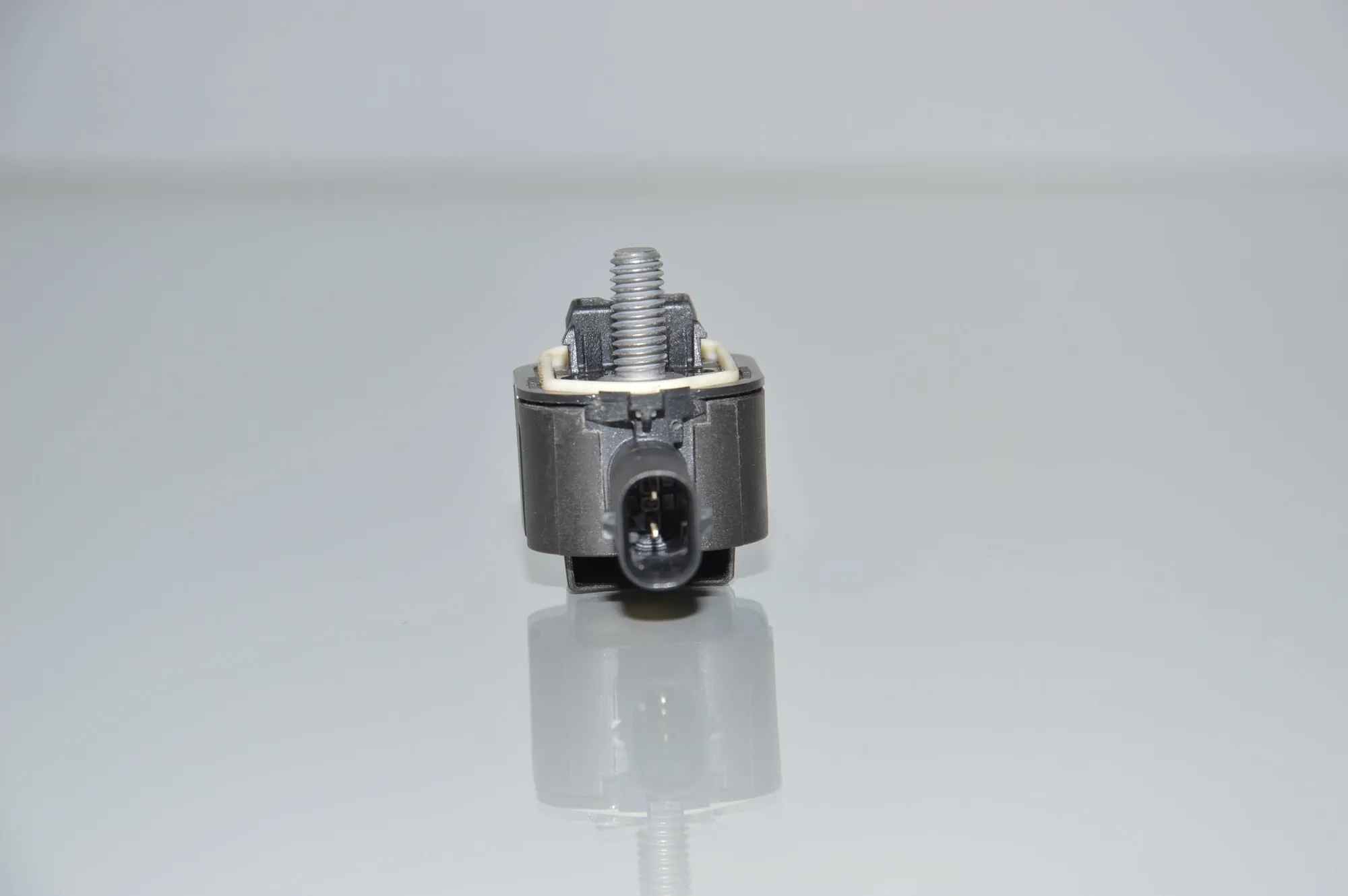 Right Side Impact Sensor – OEM 9224178 · BMW 5 (F10) M5 2012 – 5