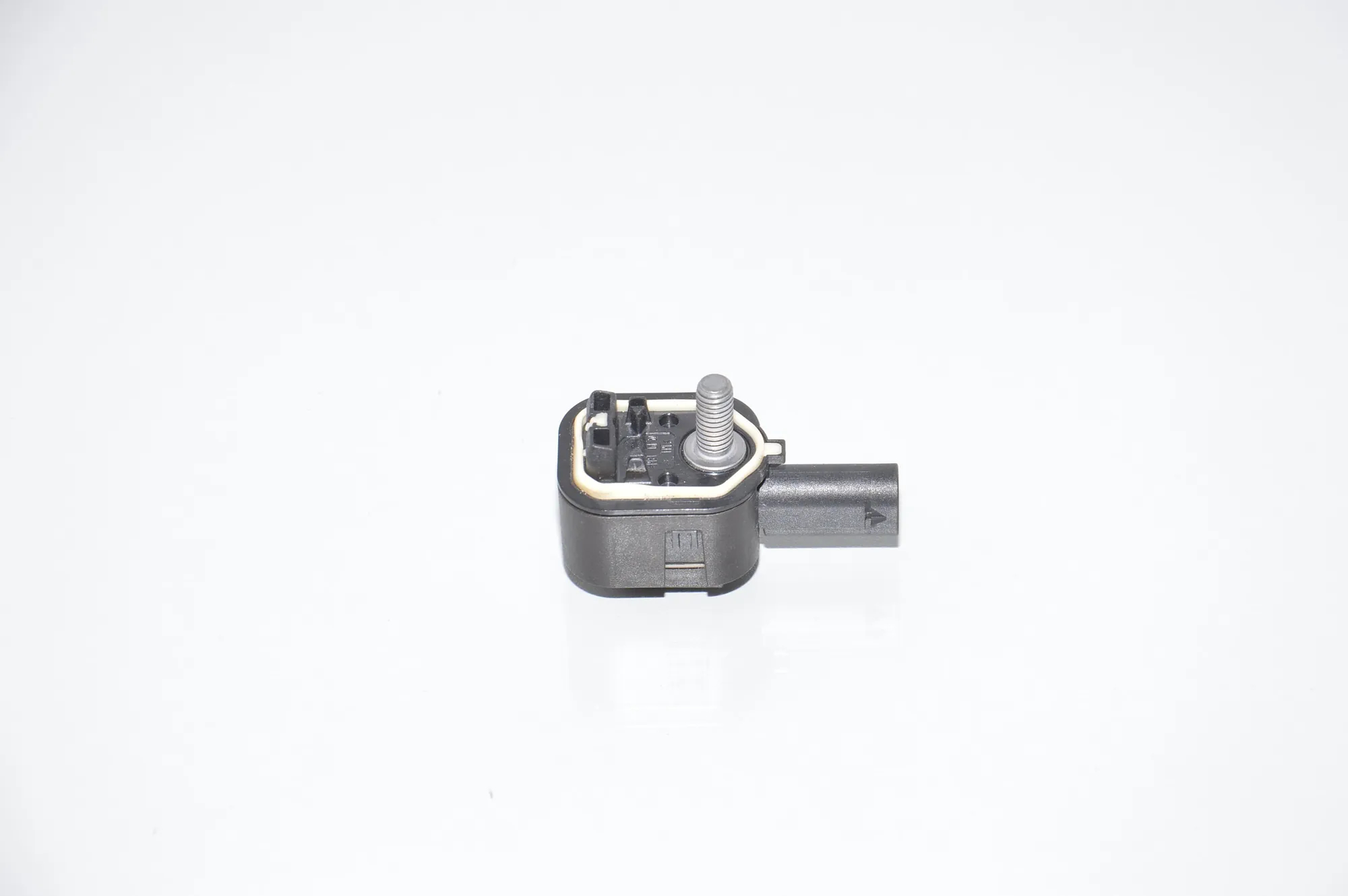 Left Side Impact Sensor – OEM 9224178 · BMW 5 (F10) M5 2012