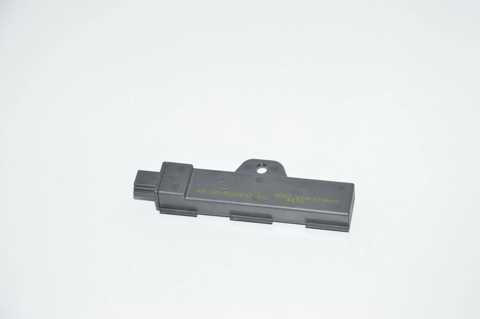 Antenna – OEM 9220832 · BMW 5 (F10) M5 2012 – 3
