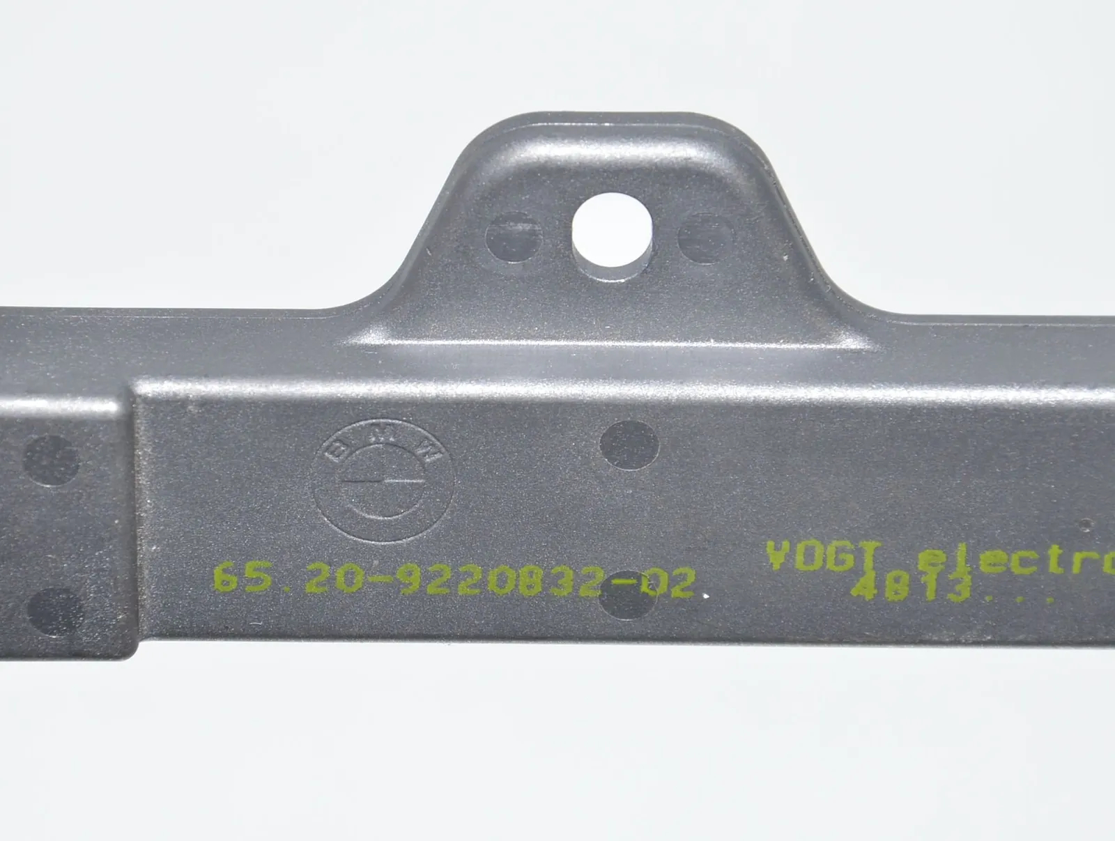 Antenna – OEM 9220832 · BMW 5 (F10) M5 2012 – 5