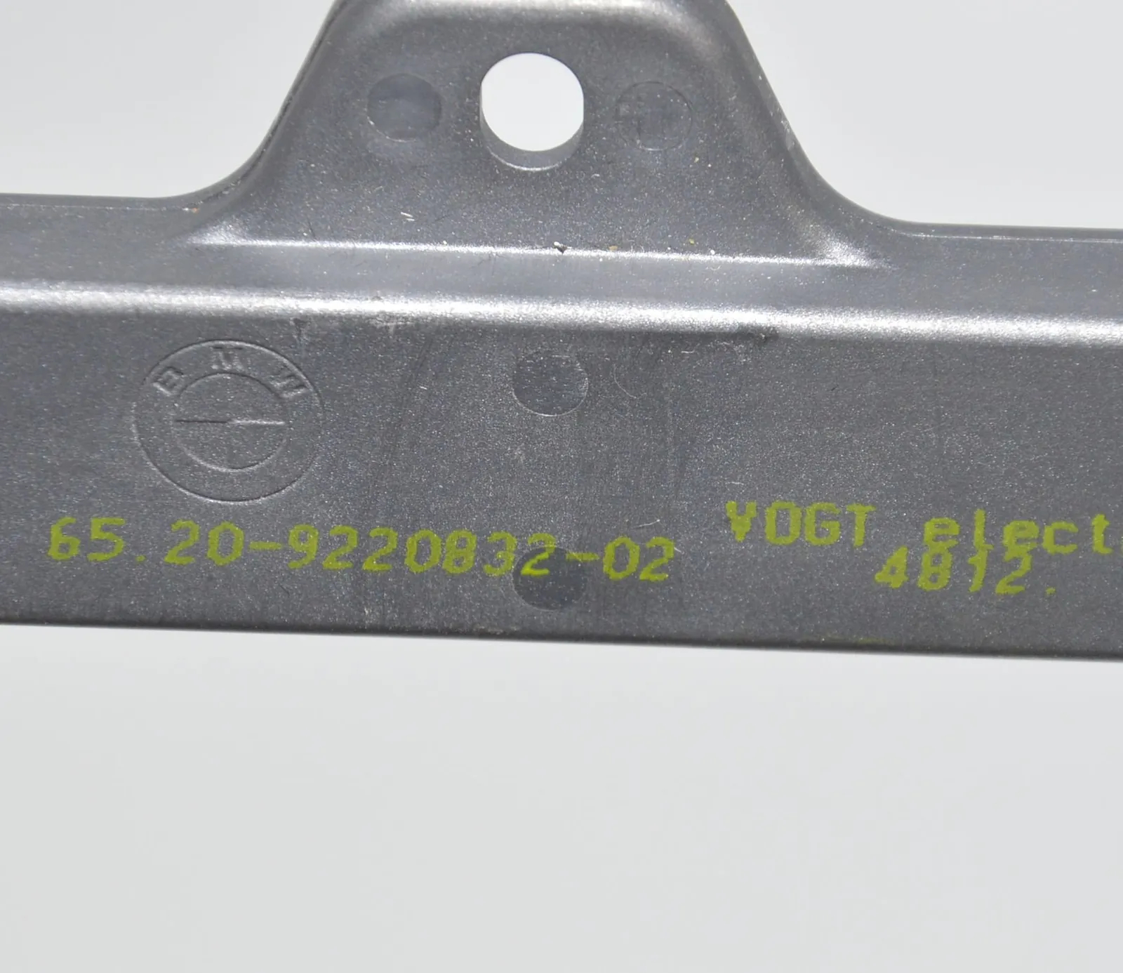 Antenna – OEM 9220832 · BMW 5 (F10) M5 2012 – 5