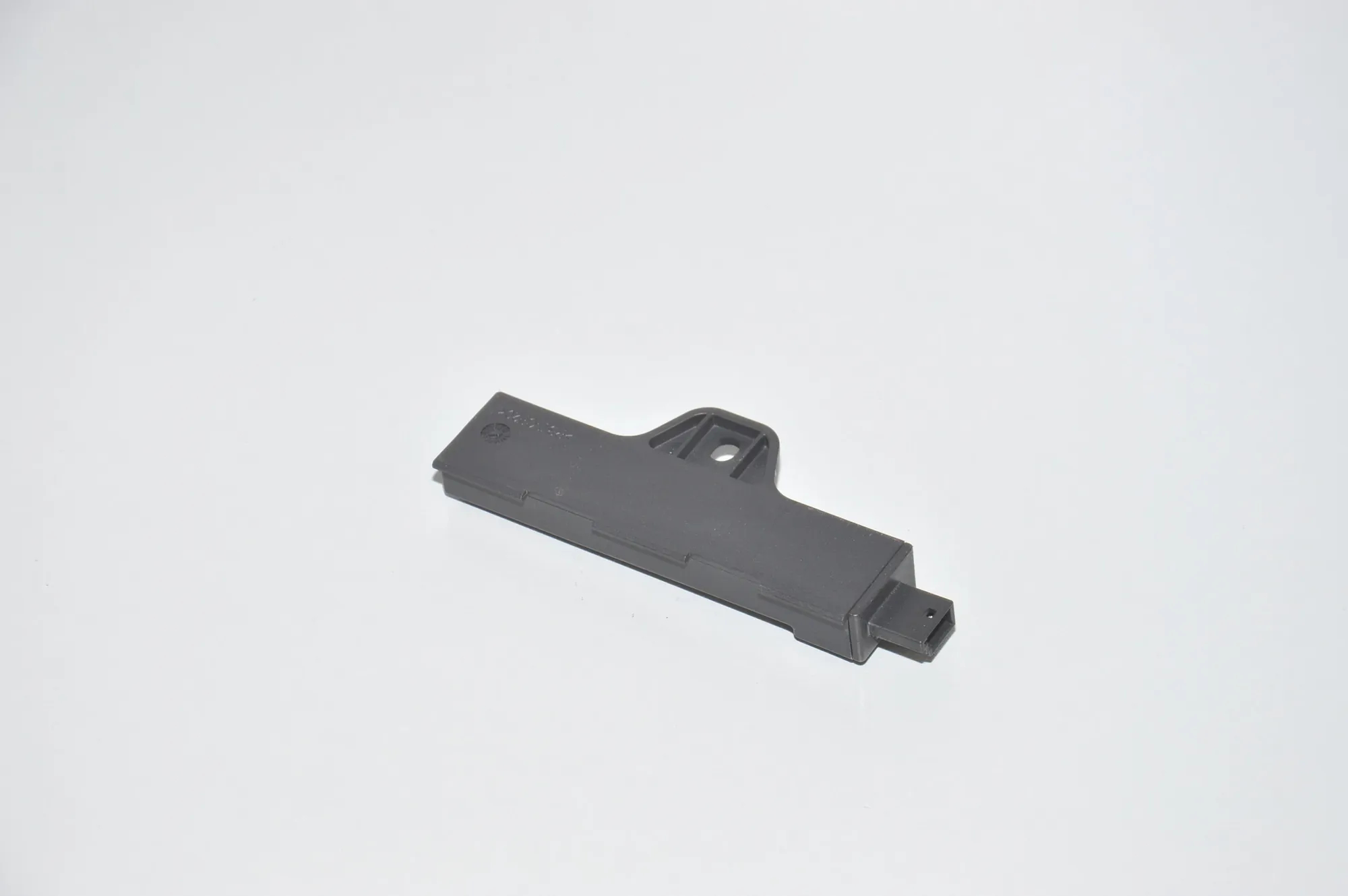 Antenna – OEM 9220832 · BMW 5 (F10) M5 2012 – 4