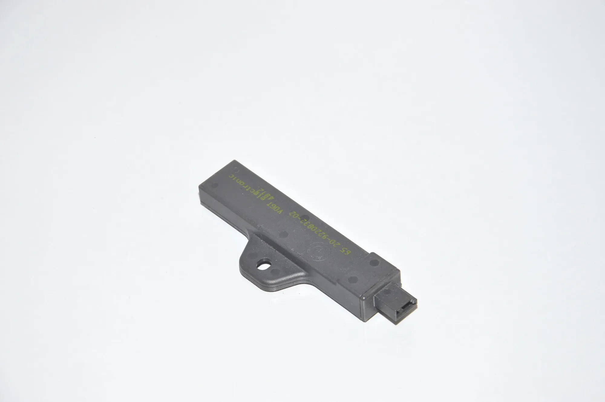 Antenna – OEM 9220832 · BMW 5 (F10) M5 2012 – 2