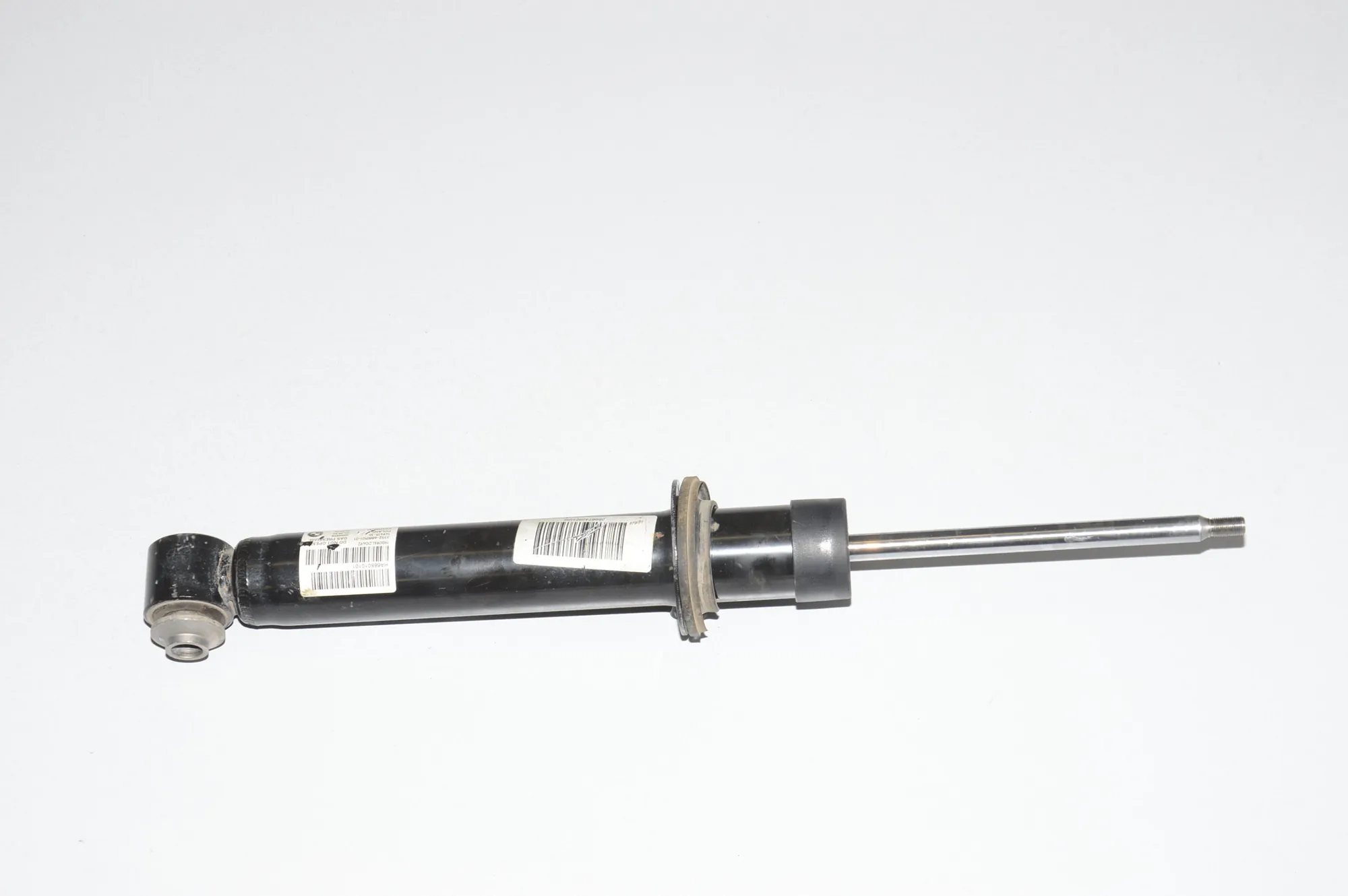 Rear Right Shock Absorber – OEM 6880101 · BMW i3 (I01) Electric 2019 – 2