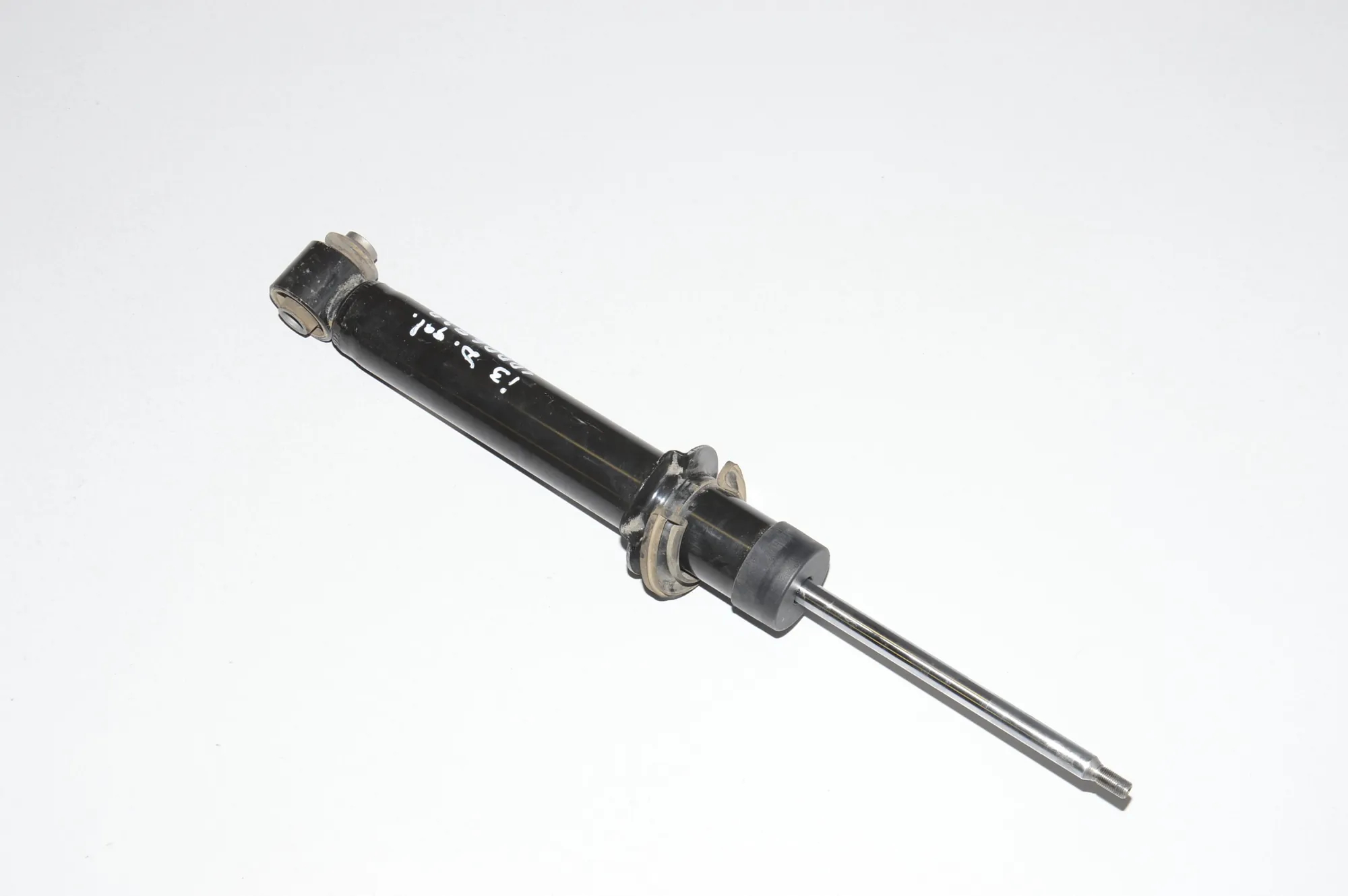 Rear Right Shock Absorber – OEM 6880101 · BMW i3 (I01) Electric 2019