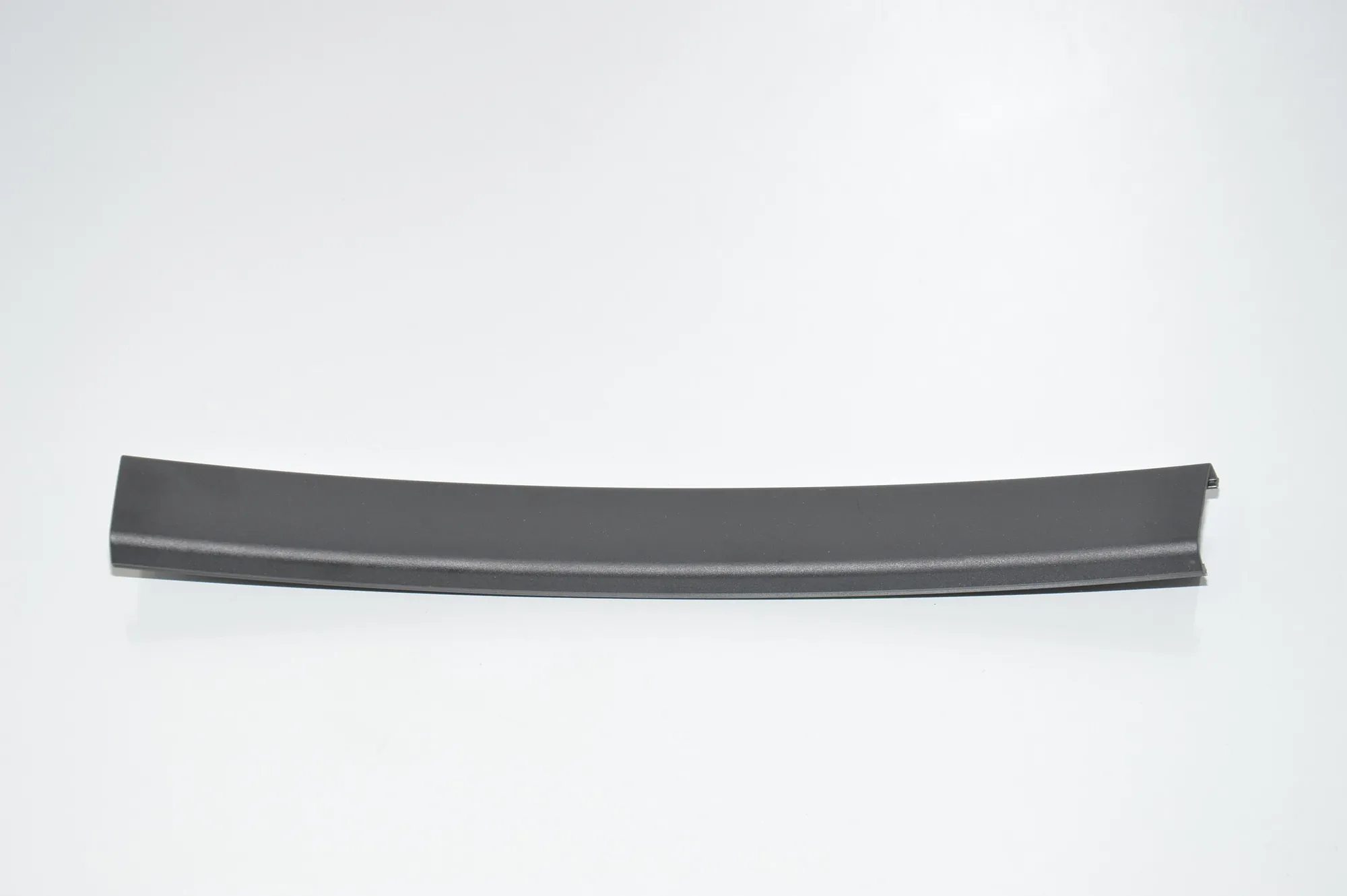 Rear Left Door Vertical Trim – OEM 7199307 · BMW 5 (F10) M5 2012 – 2