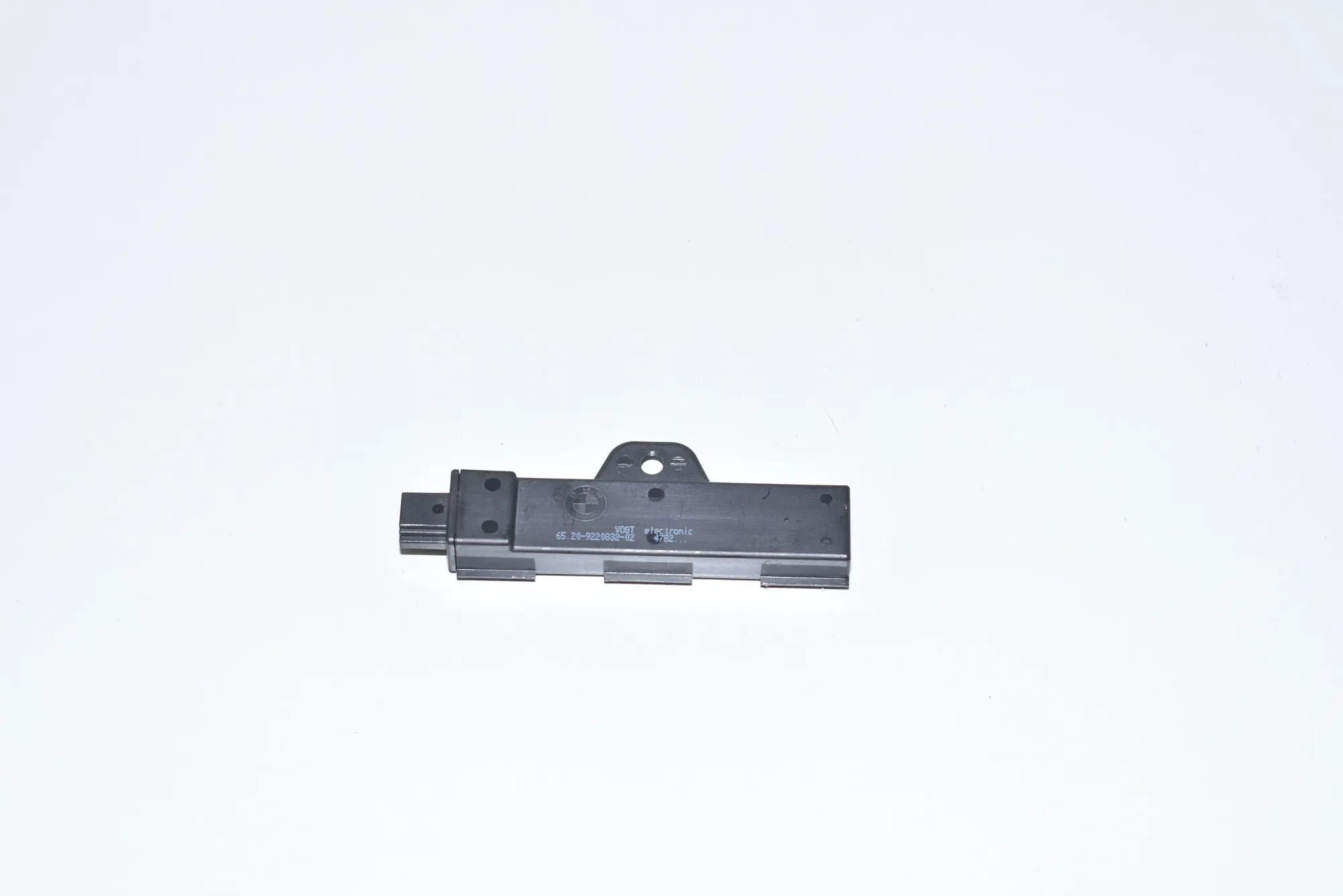 Antenna – OEM 9220832 · BMW i3 (I01) Electric 2019
