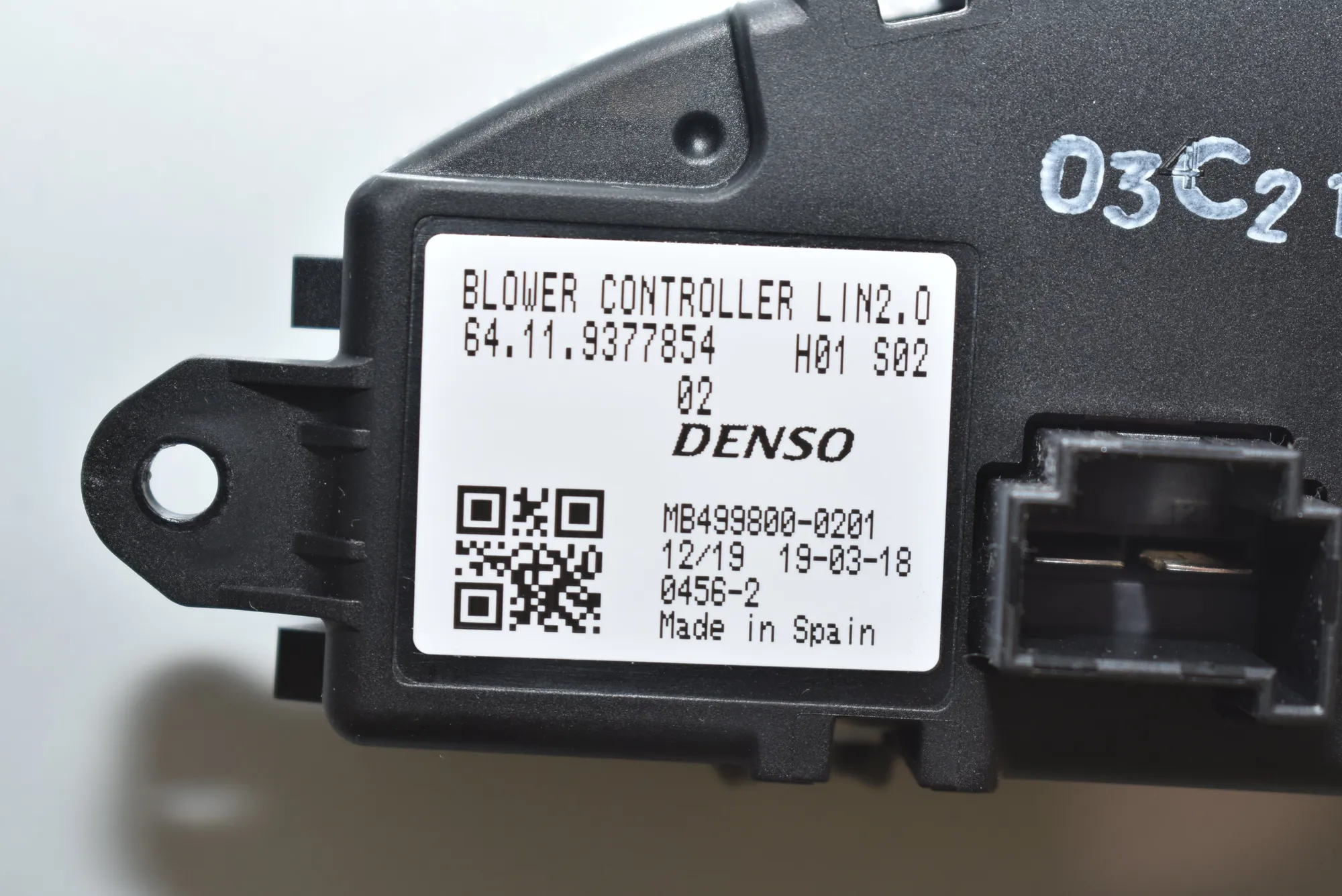 Interior Heater Resistor – OEM 9377854 · BMW i3 (I01) Electric 2019 – 4